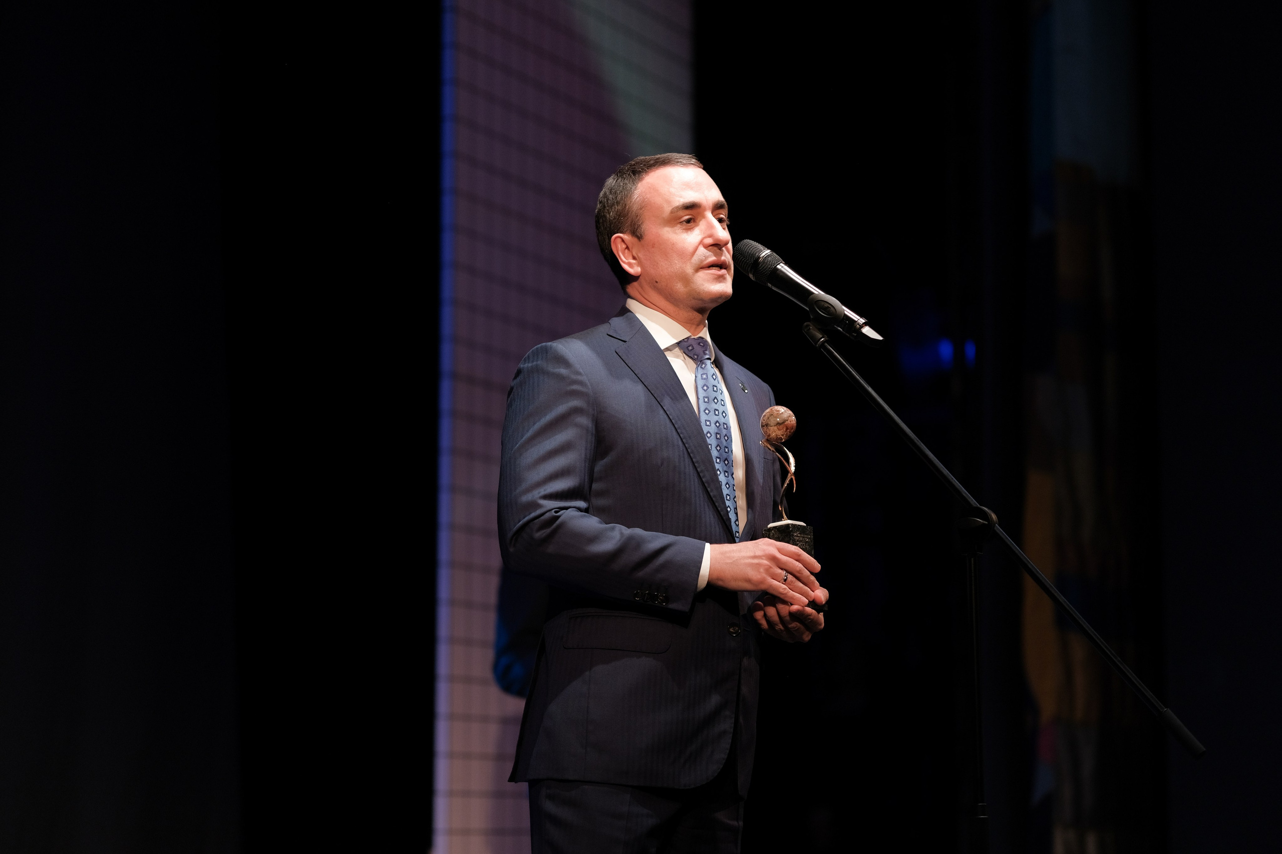 Человек года_Премия dk.ru. Контент для бизнеса в Екатеринбурге Полдень Медиа