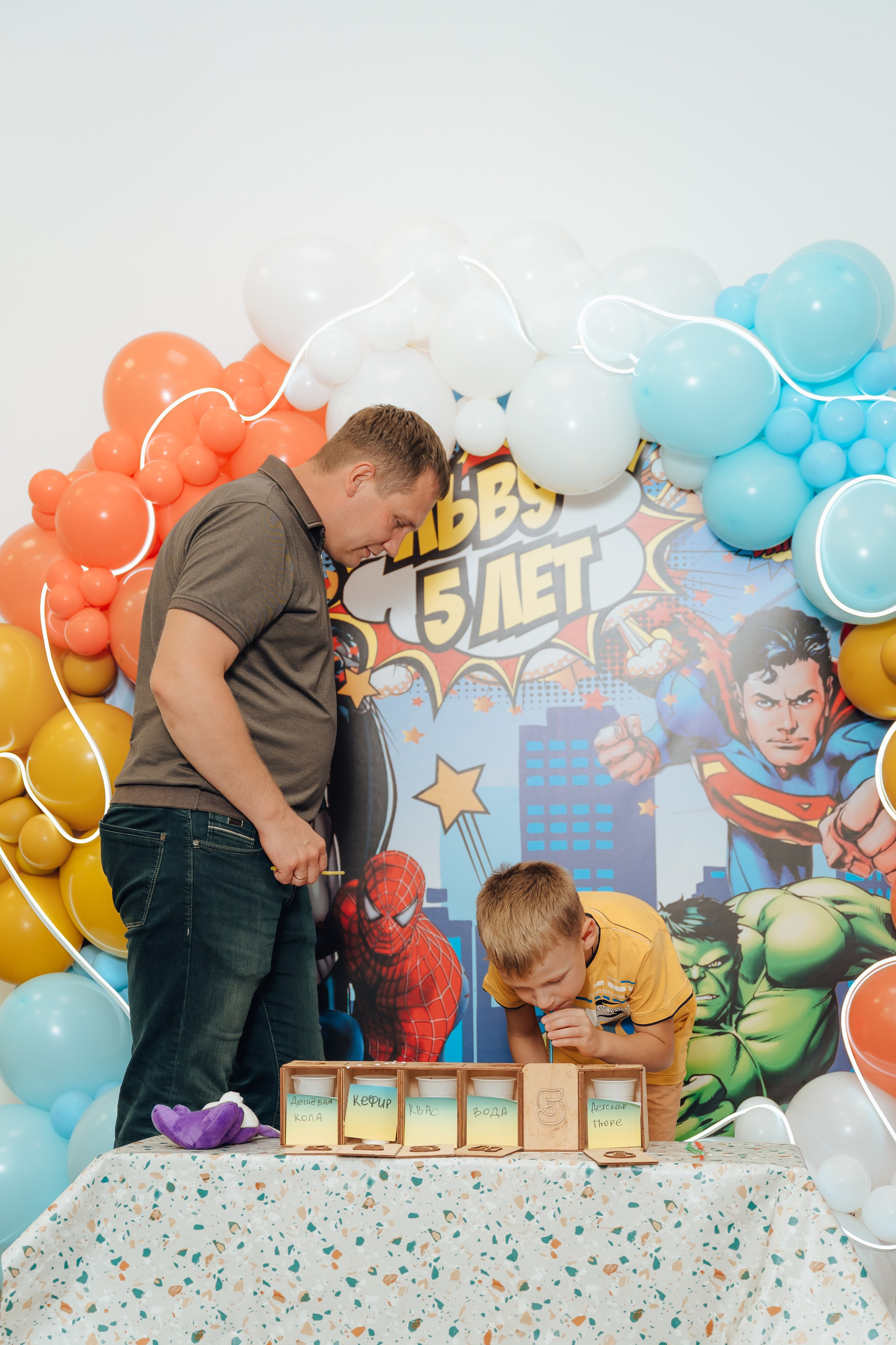 Праздник Льва в Мультифокс. Детский и семейный фотограф Катерина Мишина