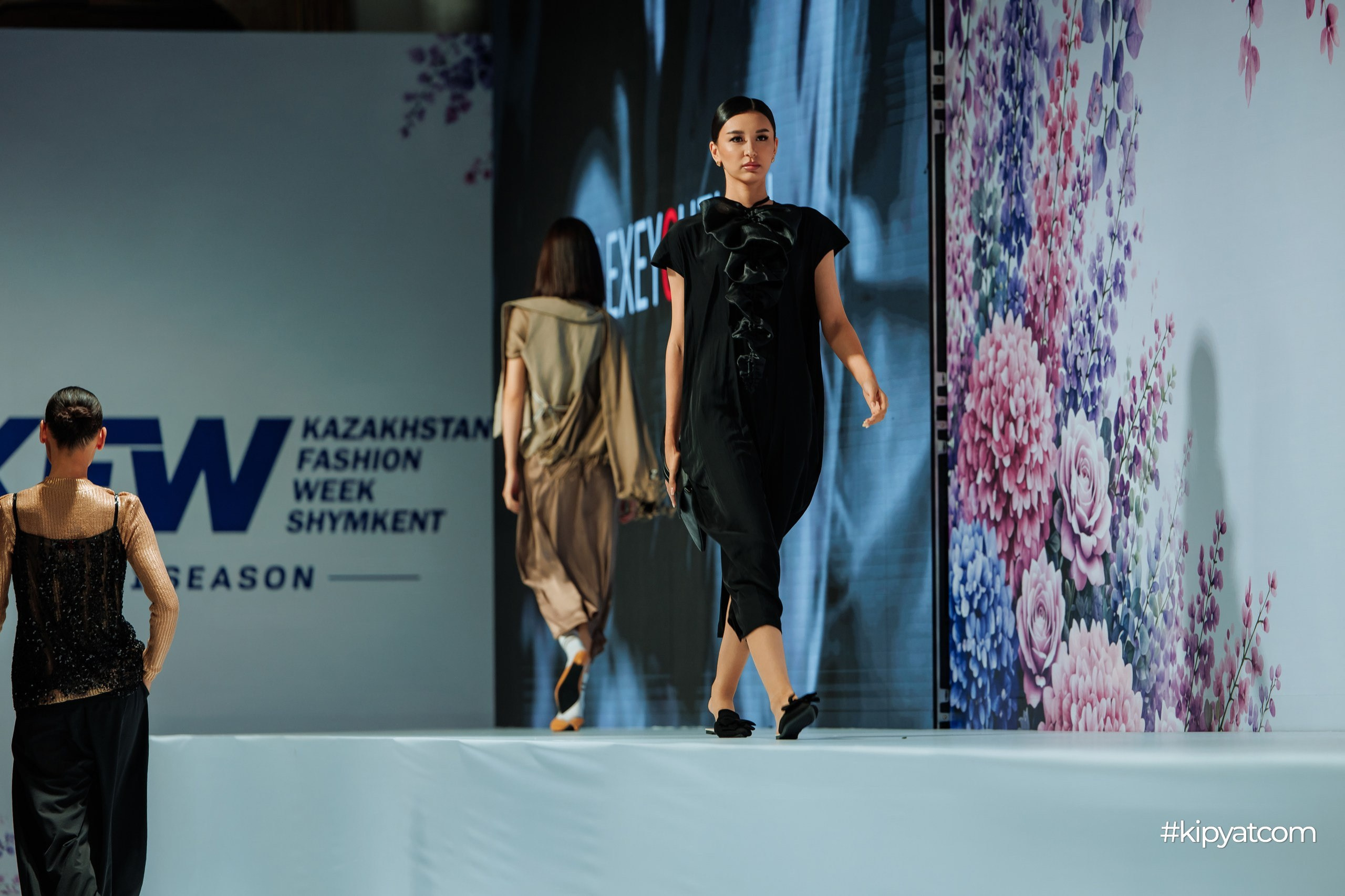 KAZAKHSTAN FASHION WEEK SHYMKENT 11 SEASON. Кипятком Шымкент