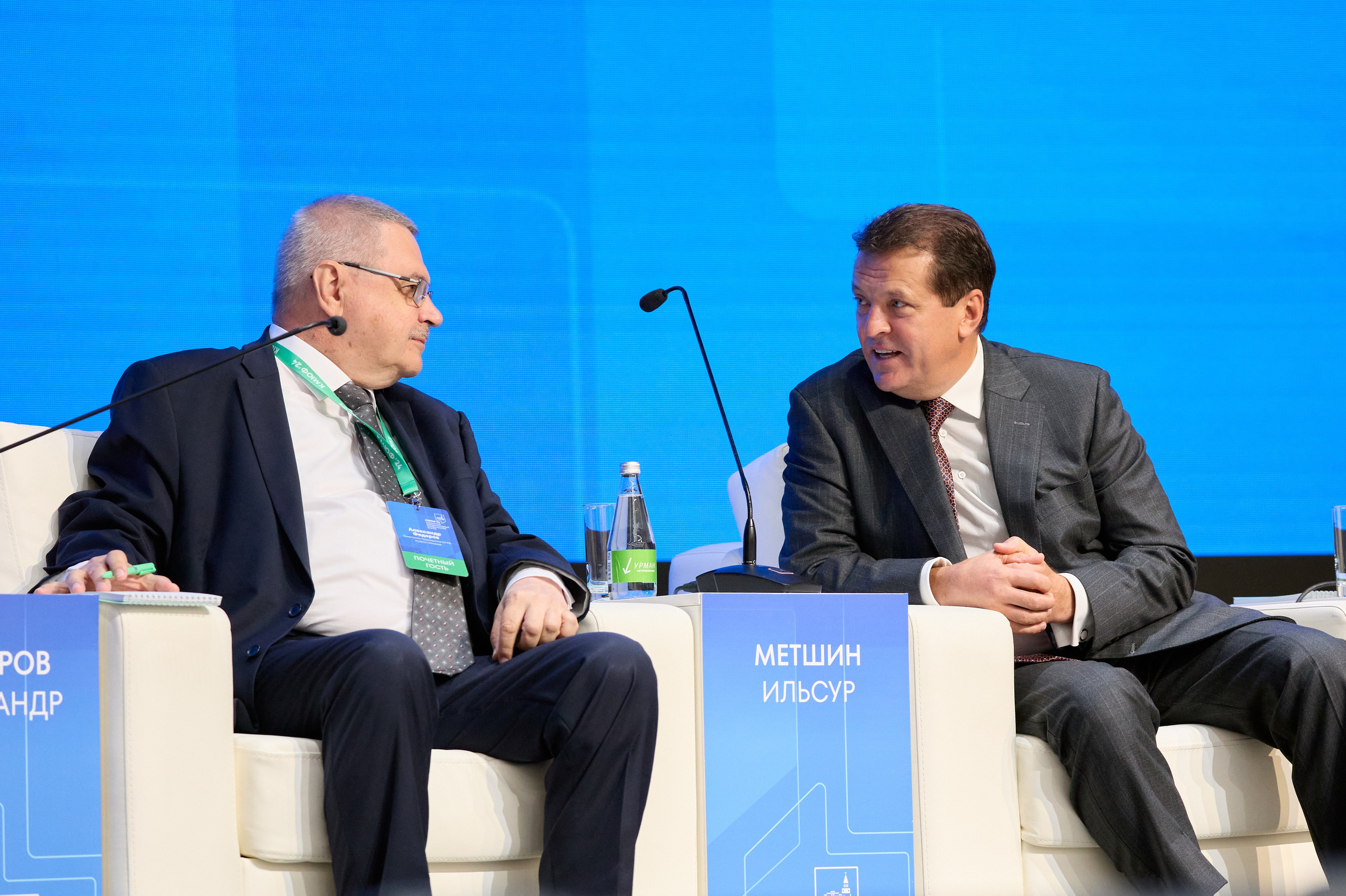 Казанский международный юридический форум. Мое имя Раиль. Я репортажный фотограф в Казани, так же мой любимый жанр — свадебный фотограф