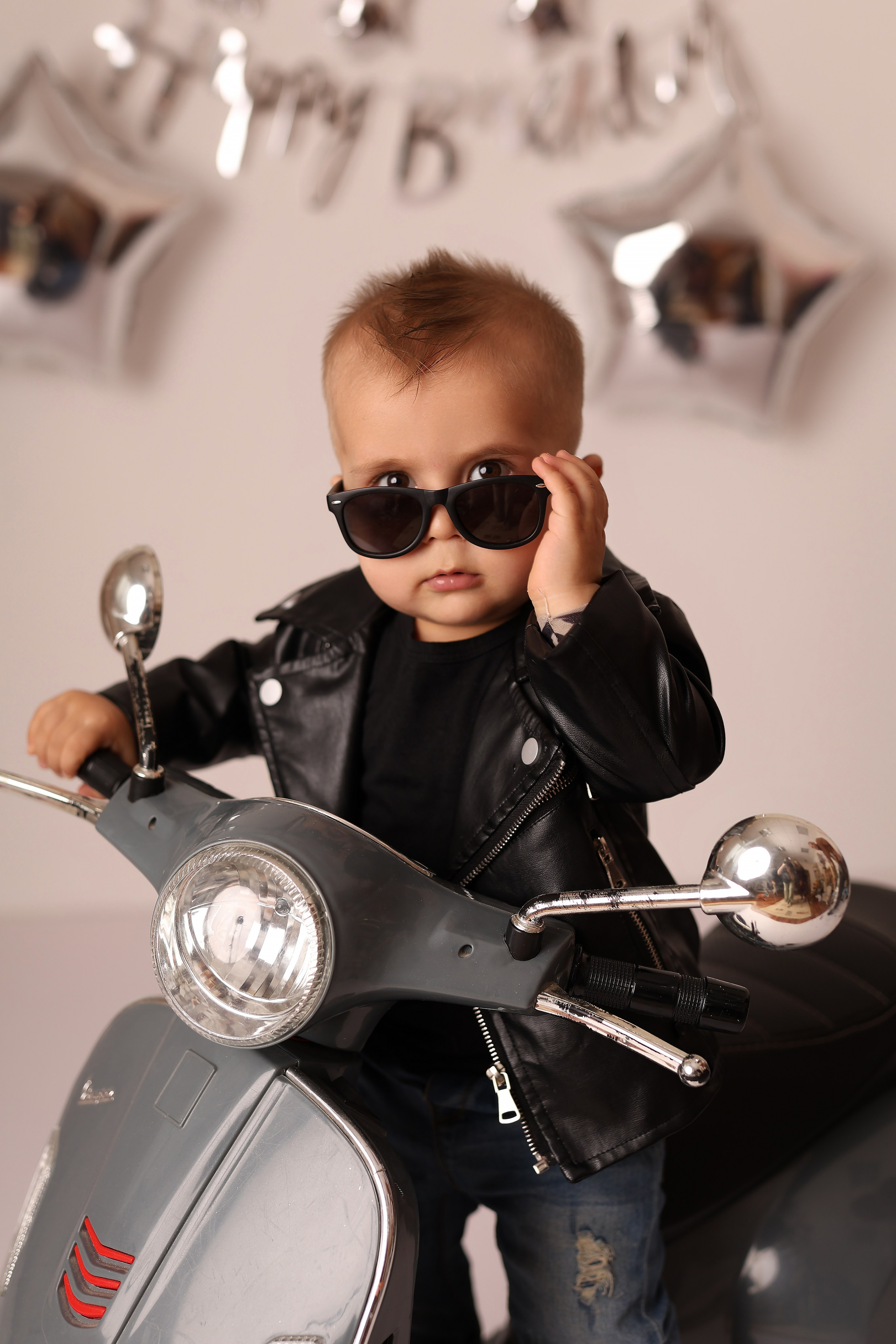 Годик мальчики. Главная