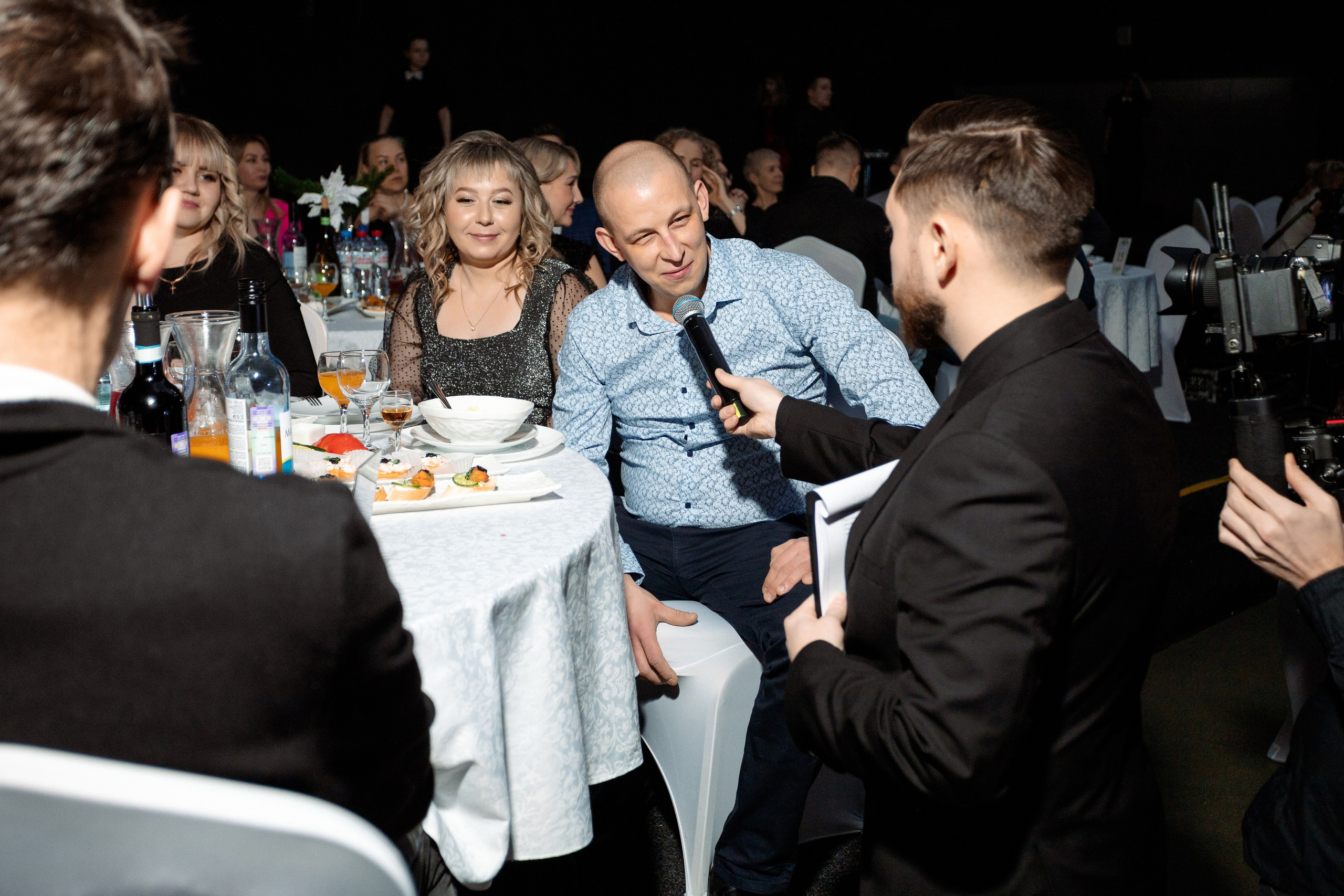 РЕПОРТАЖ: НОВЫЙ ГОД В ДК МЕТАЛЛУРГ. Профессиональный фотограф в Ижевске Леша Петров