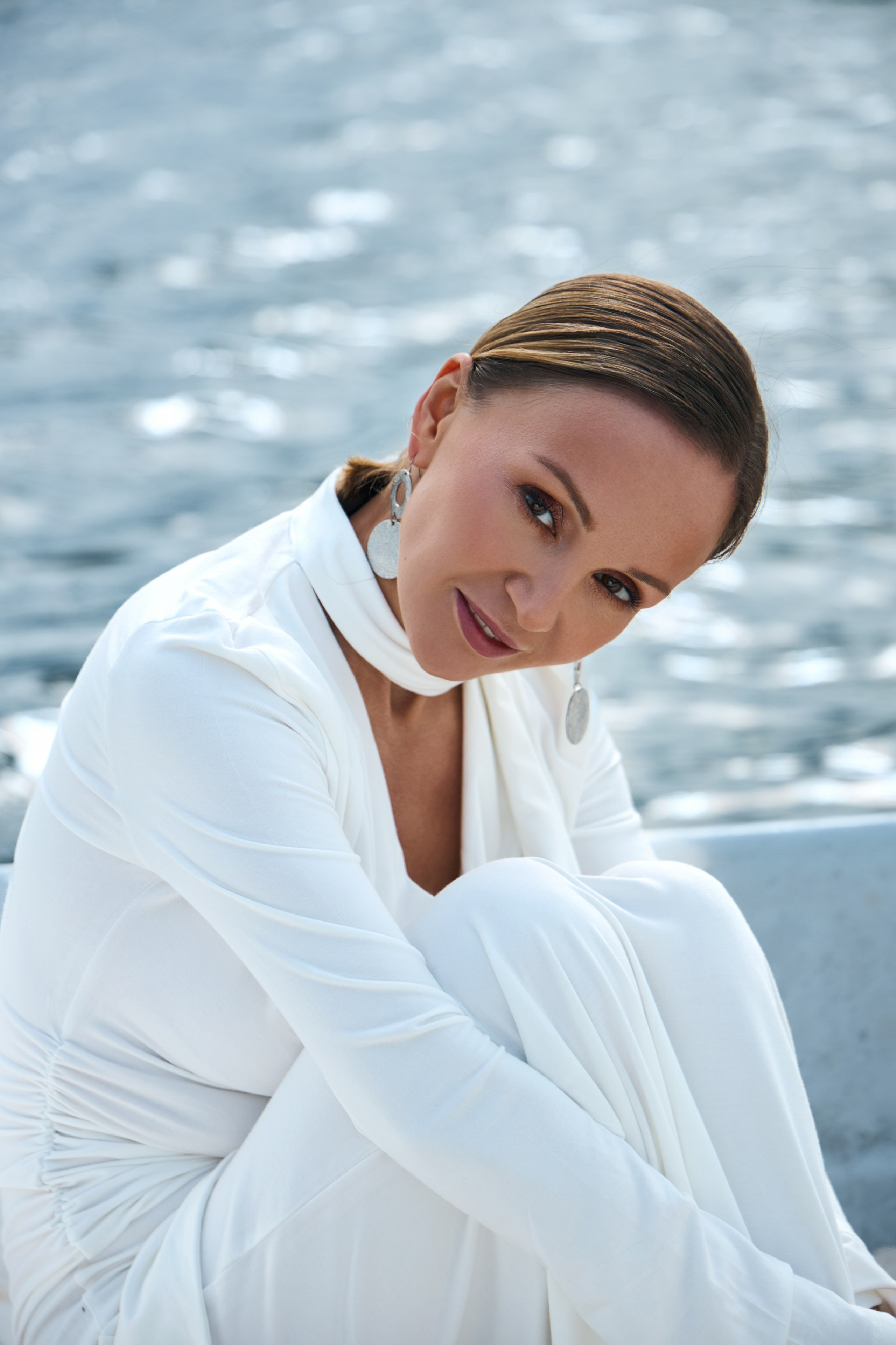 Александра Федорова. Август' 25, Журнал Собака.ru. Профессиональный фотограф Федотова Арина