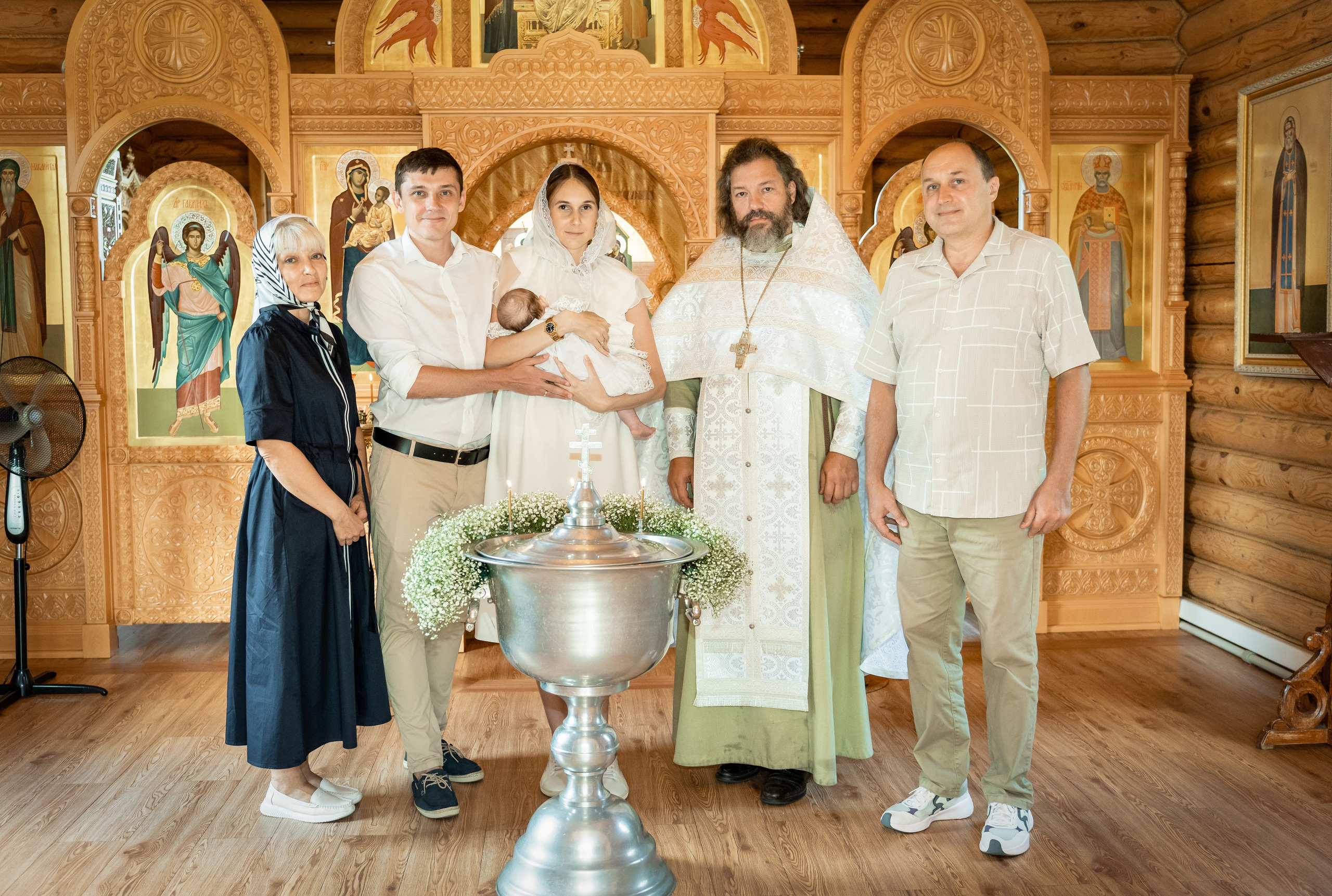 Крещение Авроры в храме 12 апостолов. Фотограф на Крещение Тула и Венчание в Туле, детский и семейный фотограф