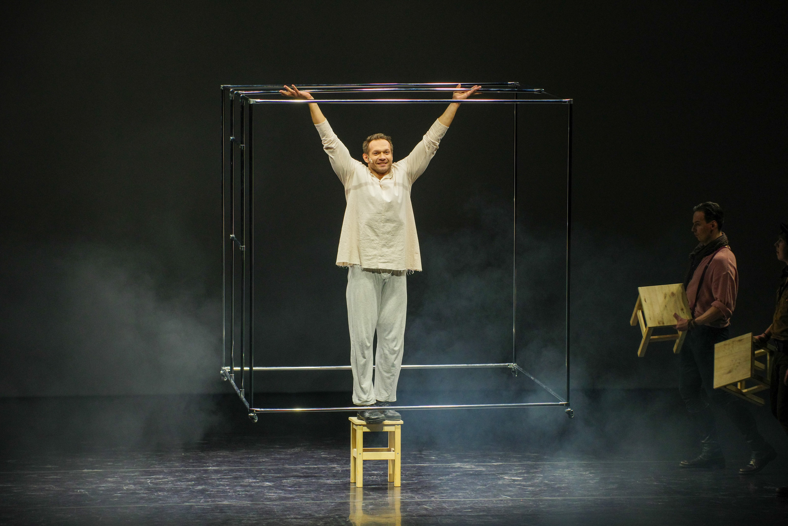 Театр И-Он, Люди и мыши. Семейный и детский фотограф Антон Зорин