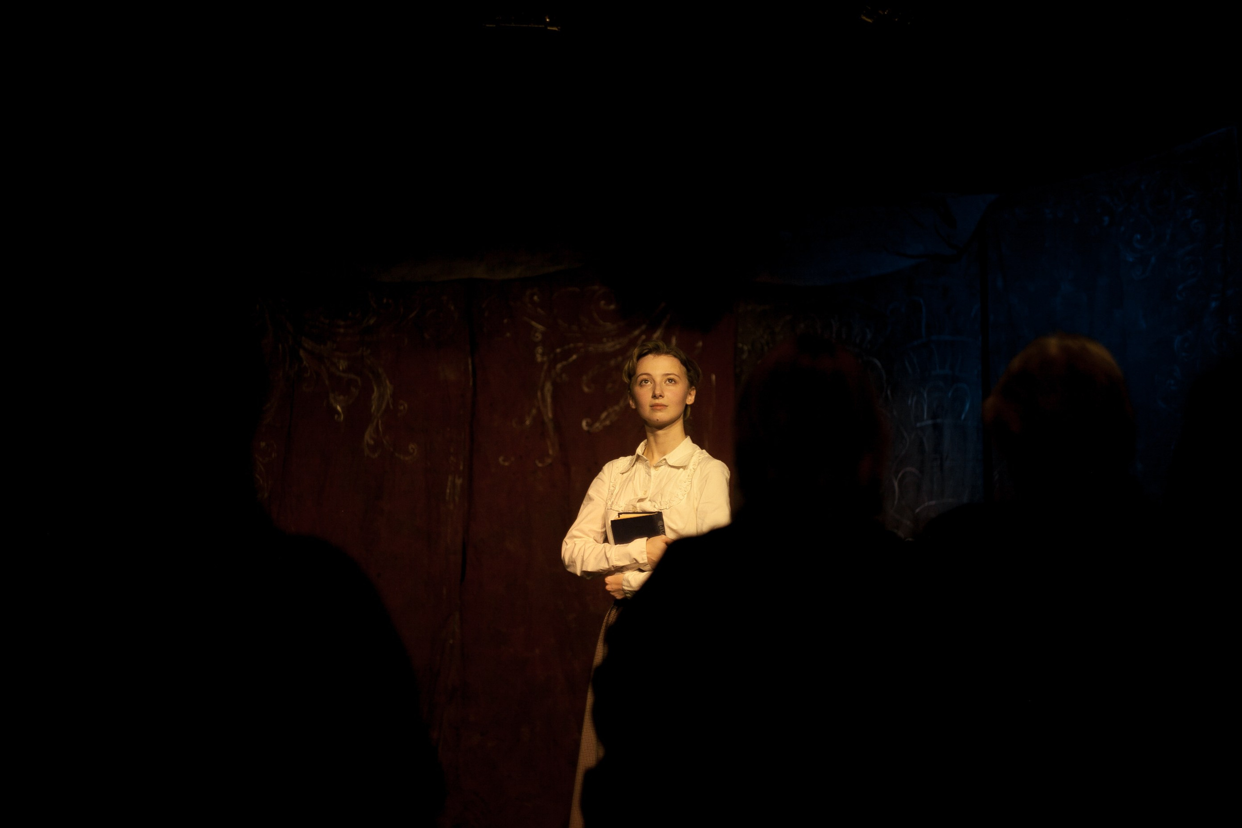 Показ ИСИ РТП 4 курс 2026 г. Портретный и художественный фотограф в Москве