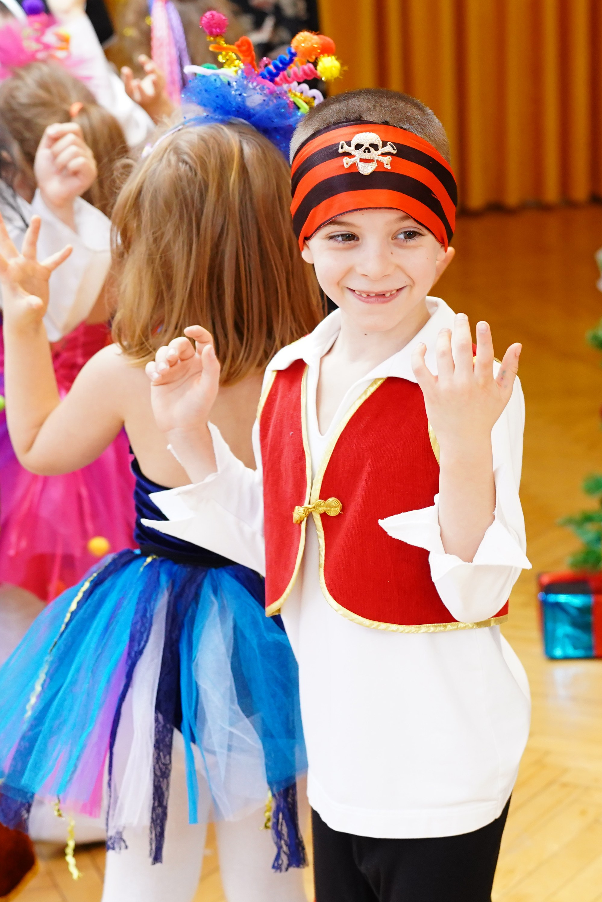 Репортажная съемка /Выпускной//. MEMENTO.Выпускные альбомы, школьные, юбилейные и другие книги. Ростов-на-Дону