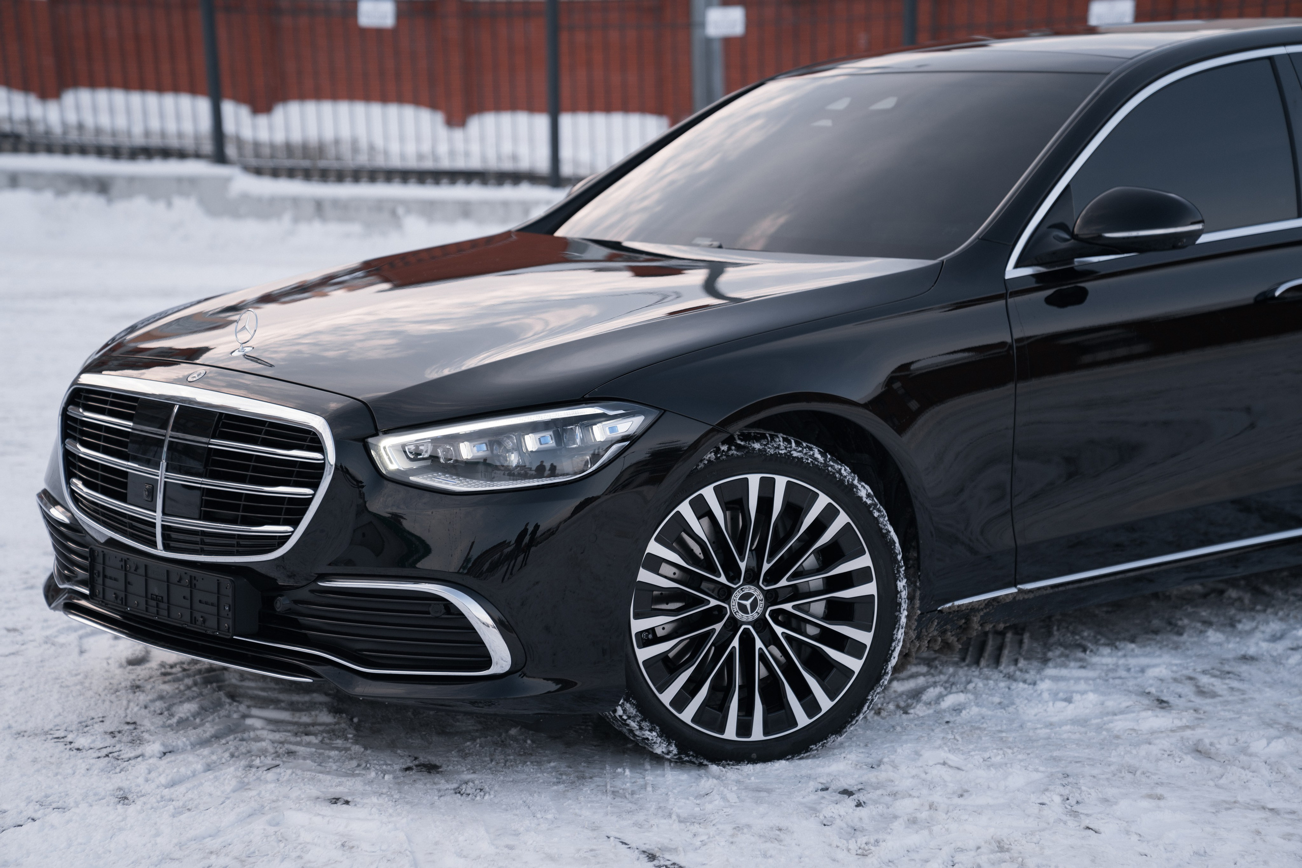 Mercedes-Benz S450. Идеальные портреты для соцсетей — Фотограф Ленар