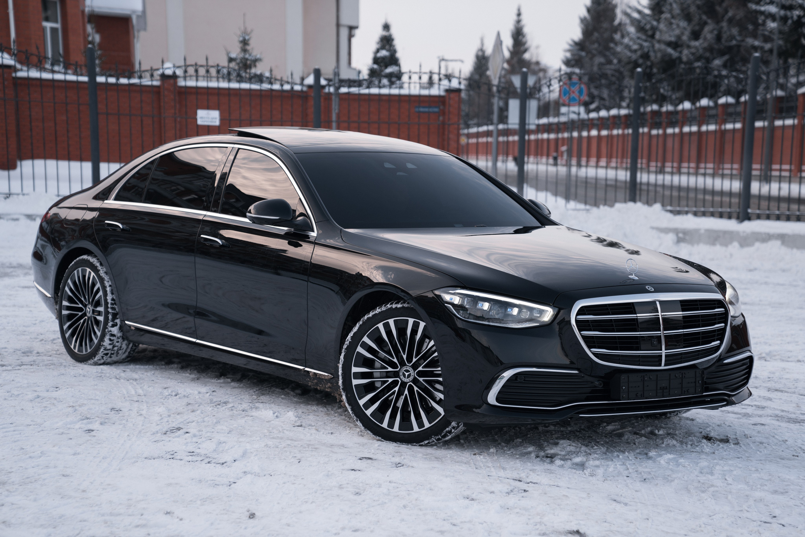 Mercedes-Benz S450. Идеальные портреты для соцсетей — Фотограф Ленар