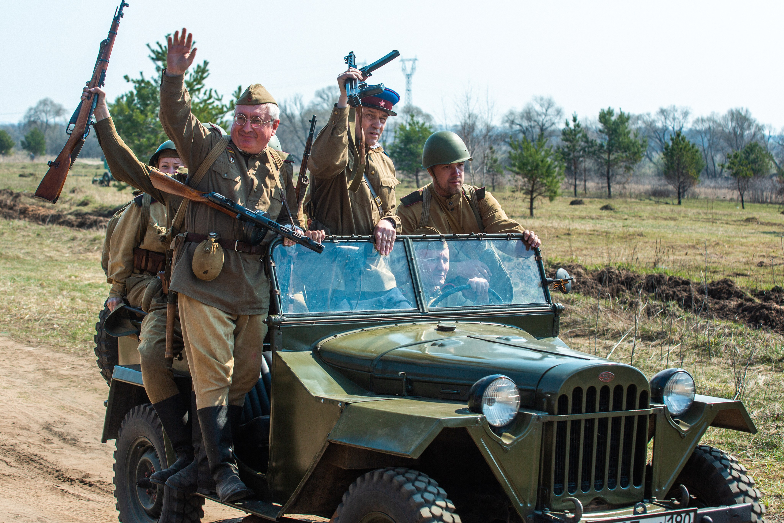 РЕКОНСТРУКЦИЯ БОЯ — ВОВ — БИТВА ЗА ГОРОД. Профессиональный фотограф в Мценске и Орловской области
