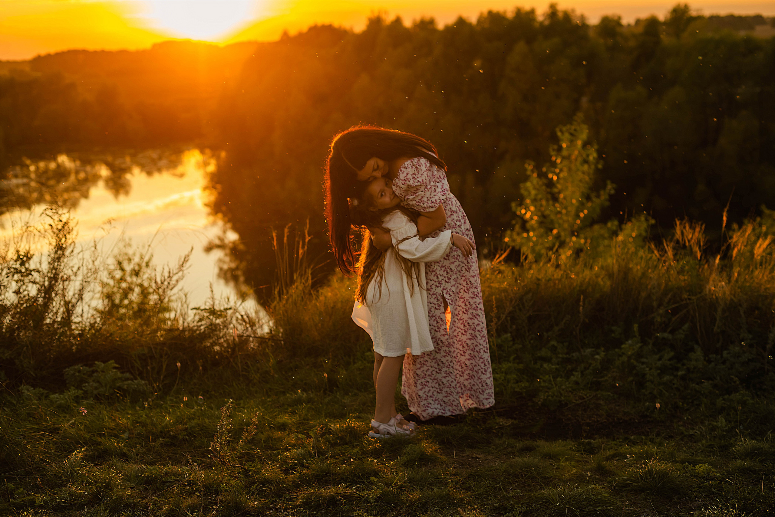 Закат в августе в шубке лисы. Свадебный и семейный фотограф в Новосибирске, Санкт-Петербурге, Москве
