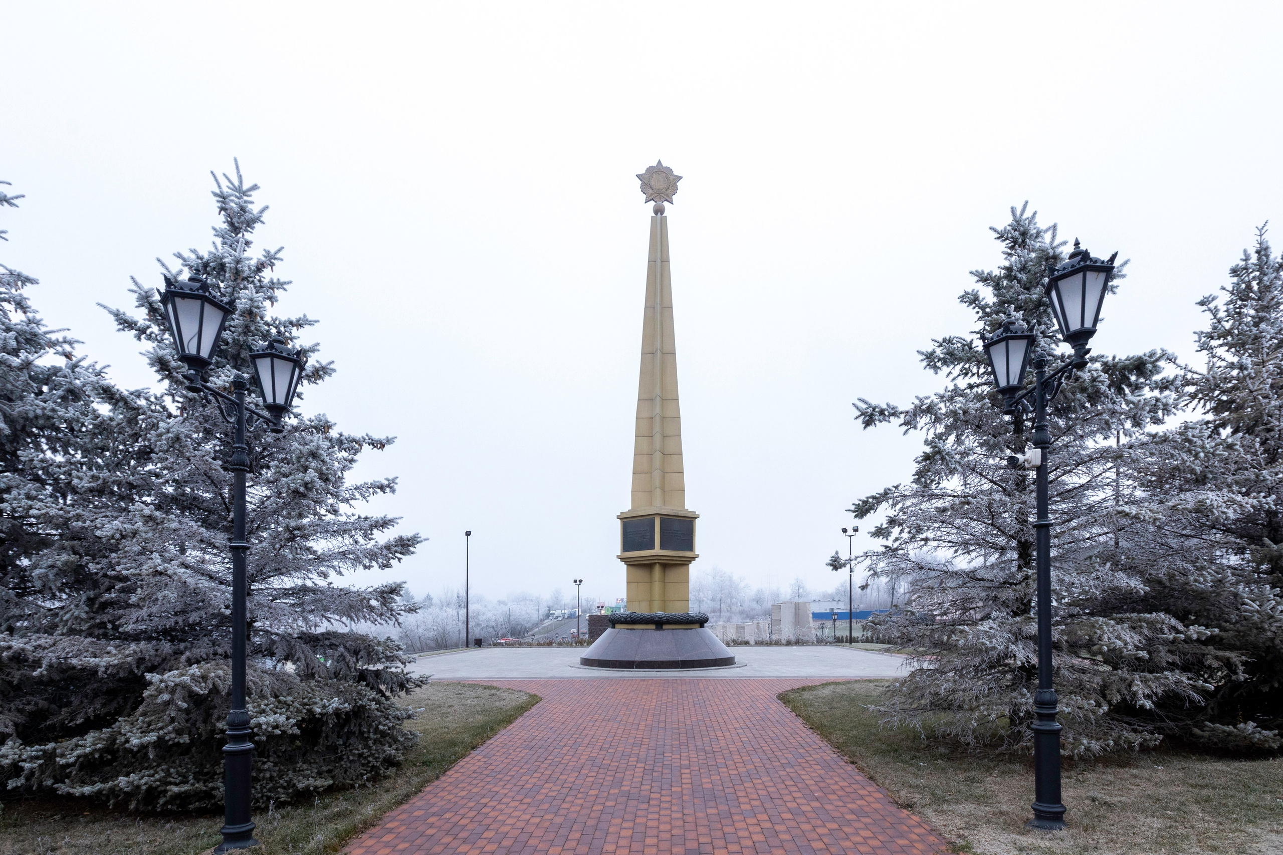 Иней — Менделеевский. Мемориалы Героям Великой Отечественной Войны. Фотограф в Туле Крупский АнДРей. Фотостудия «КАДР71» в Туле
