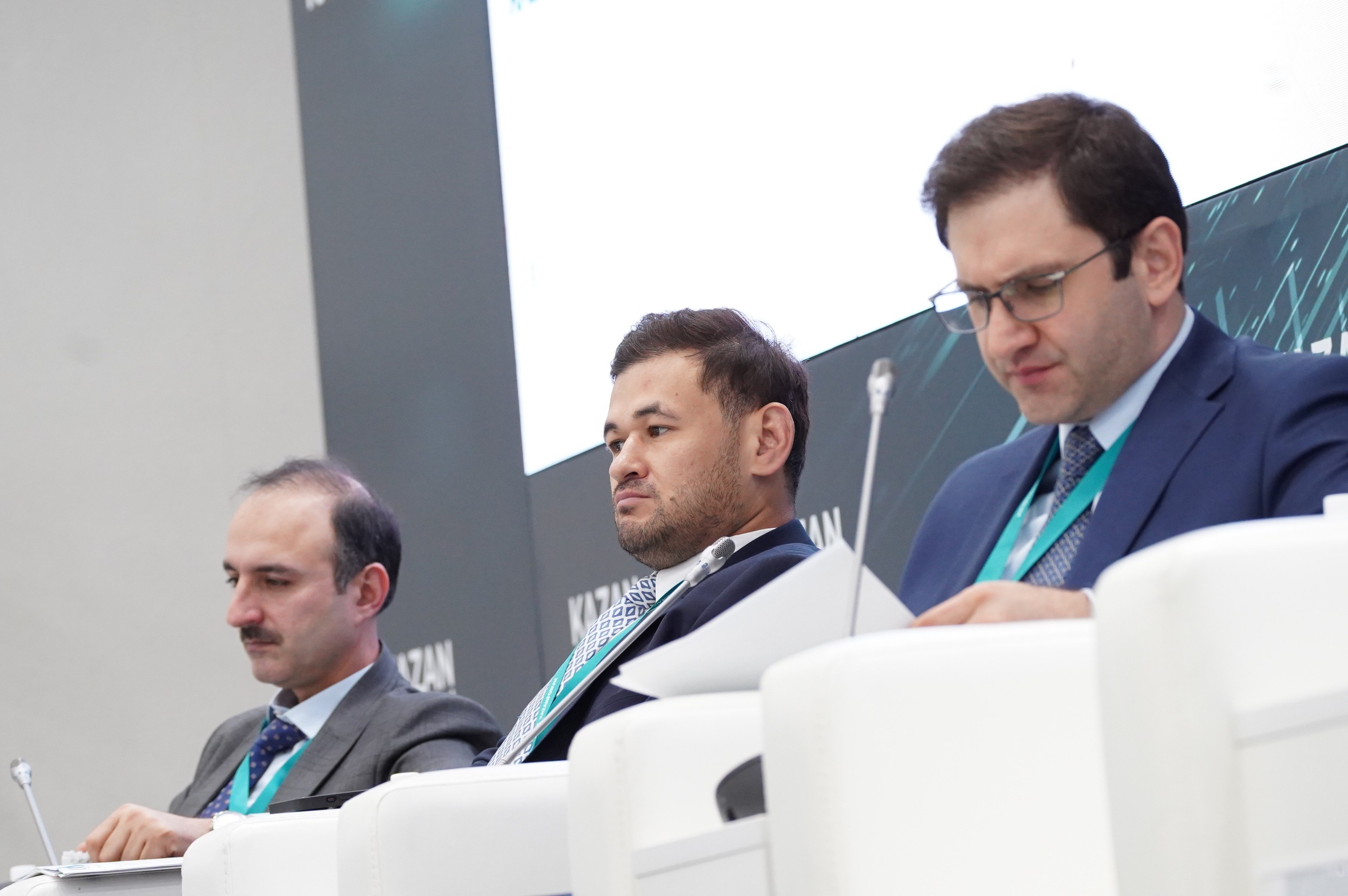 КОНФИРЕНЦИИ. Фотограф Рамиль Фасхутдинов