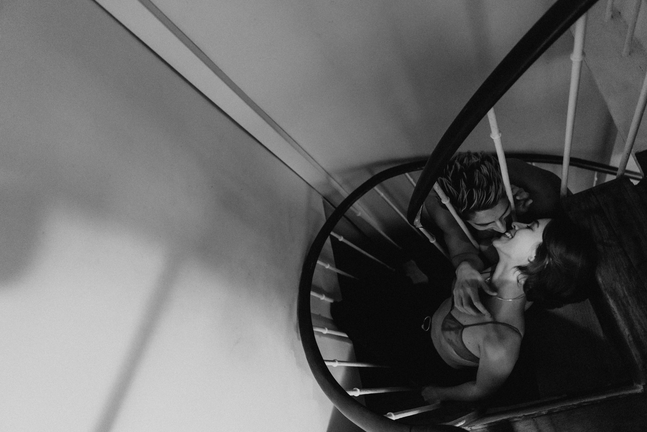 Why am I so crazy about her. Photographer in Paris