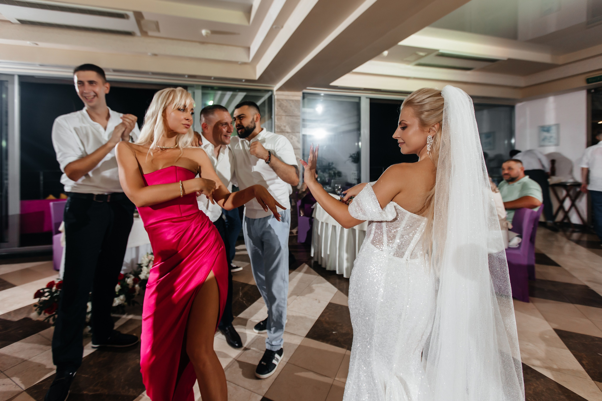 Анонс свадьбы для Ксении и Эдуарда. Свадебный фотограф в Крыму и Севастополе Ольга Баскакова