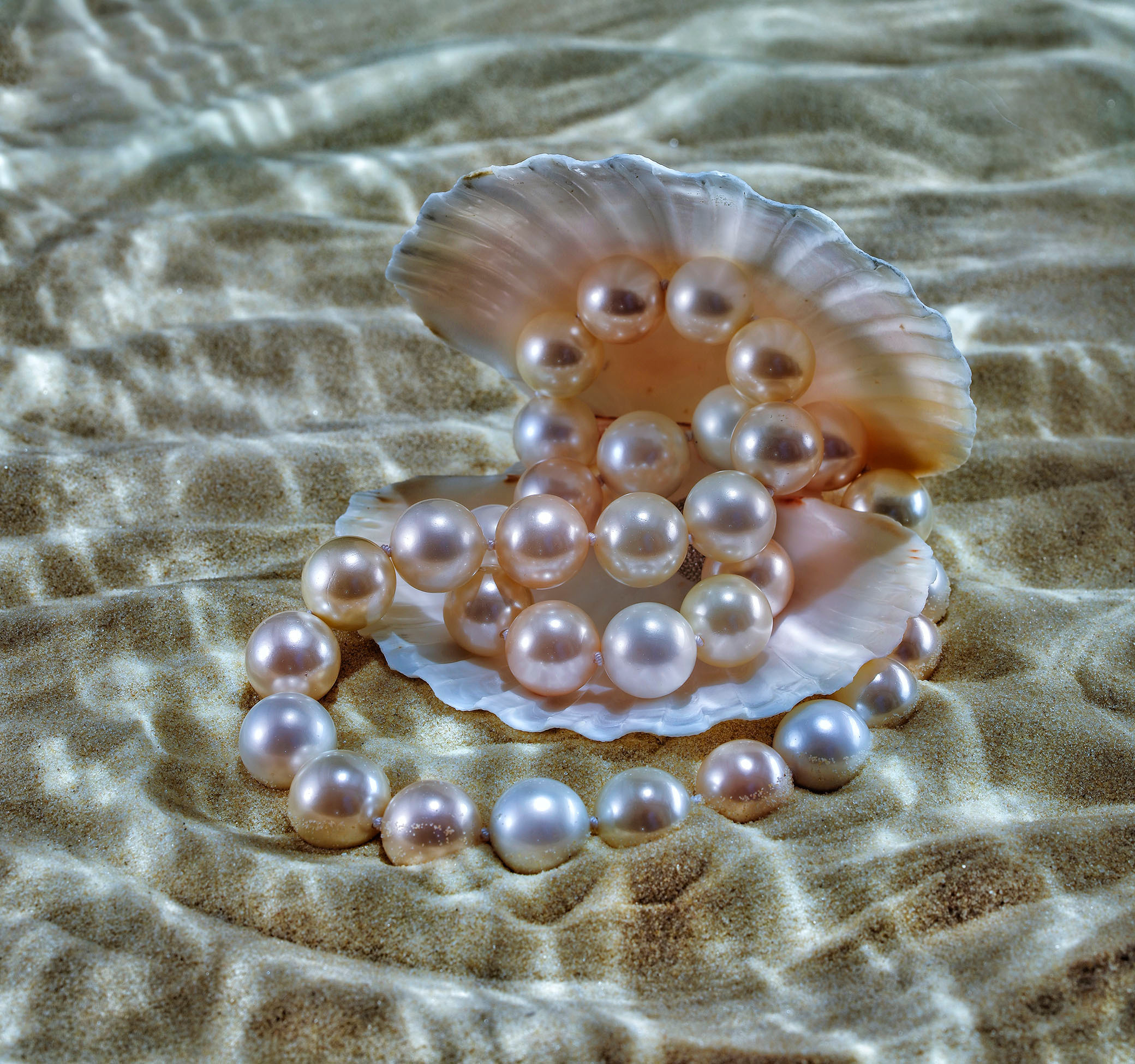 Jewellery and antique. Рекламный фотограф Андрей Кузнецов в Москве и Праге