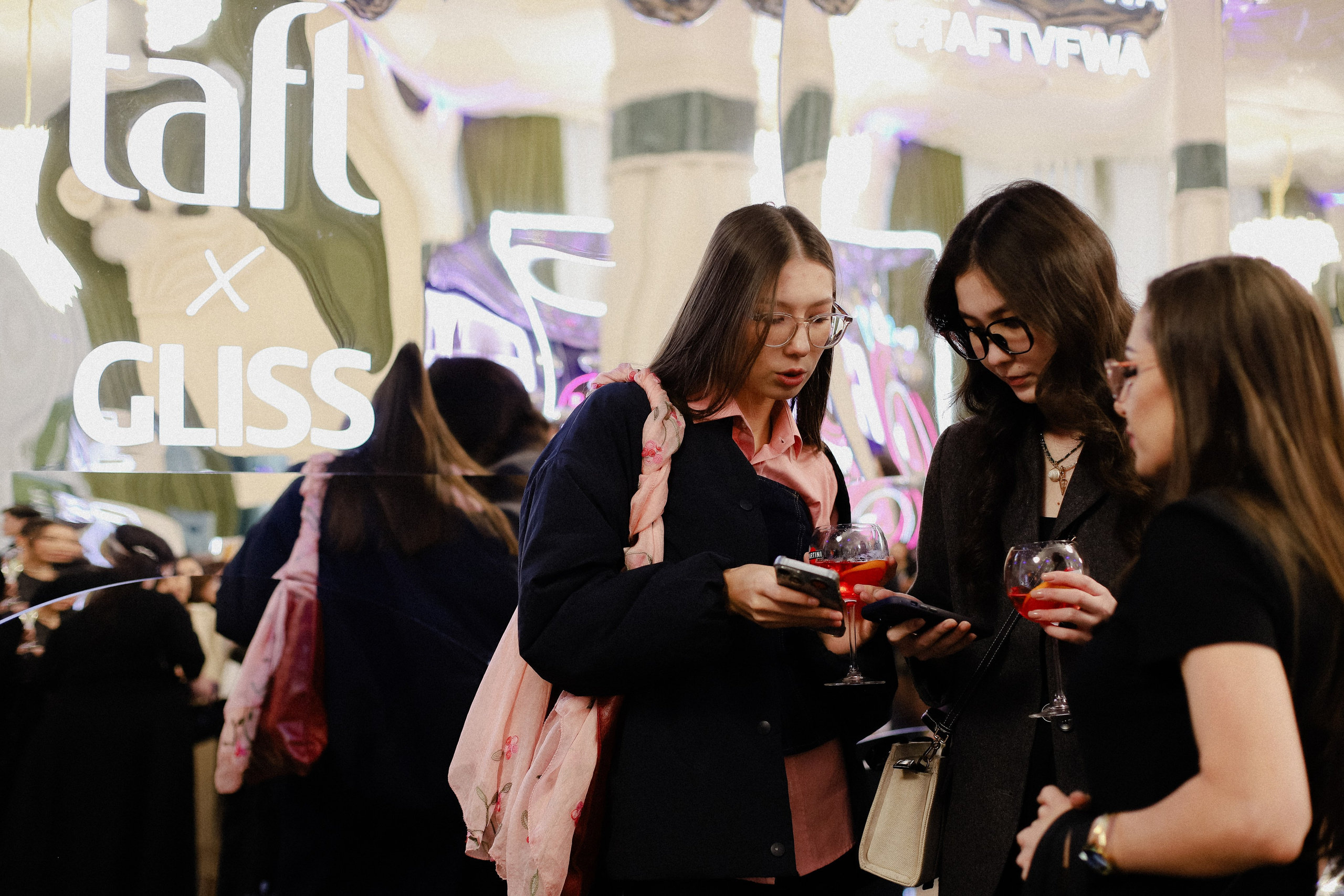 17.10 FWA зона Schwarzkopf и Perwoll. Фотограф в Алматы и Москве Даша Пушкина