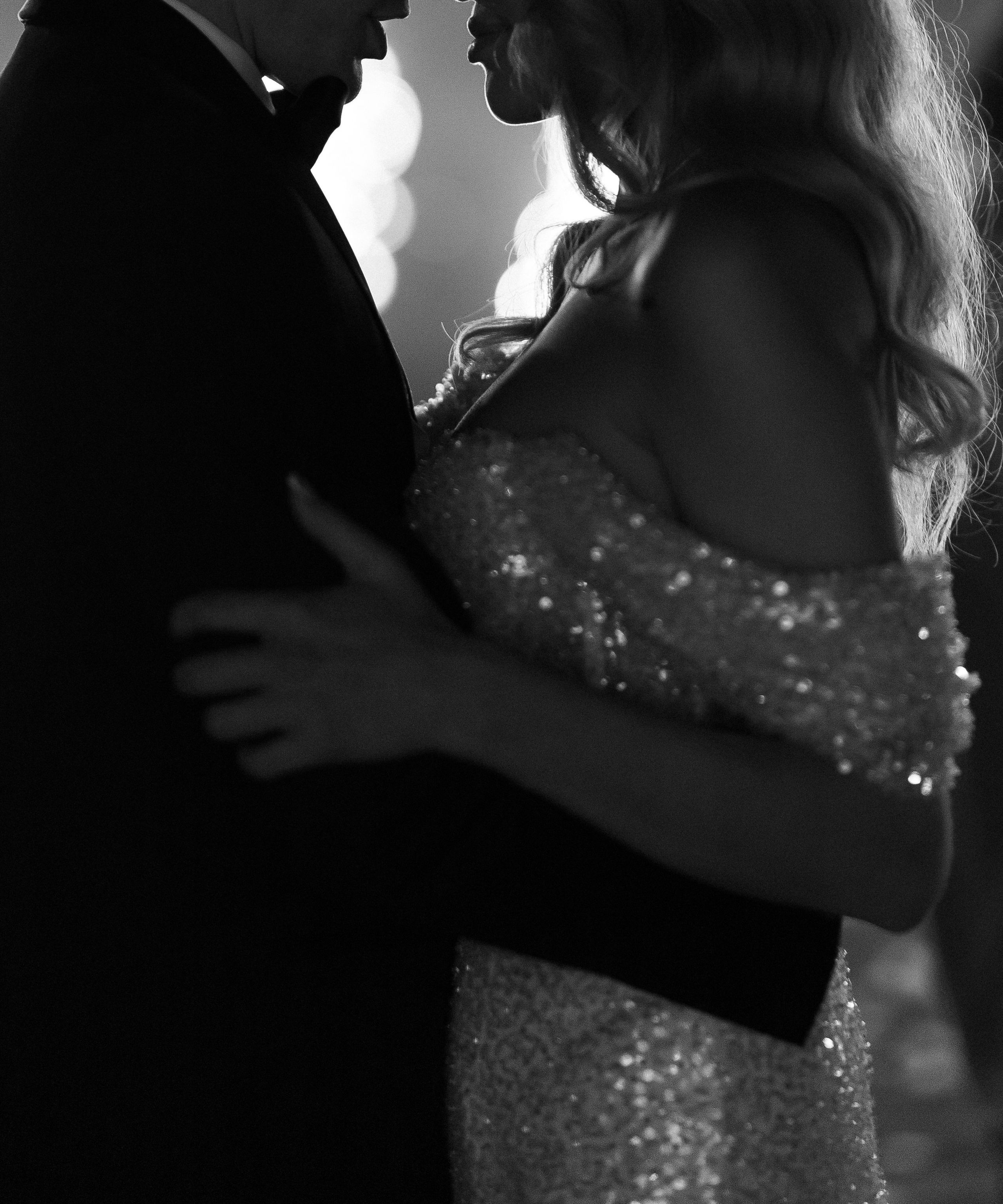 ···. Свадебный фотограф в Санкт-Петербурге Александра Чукавина