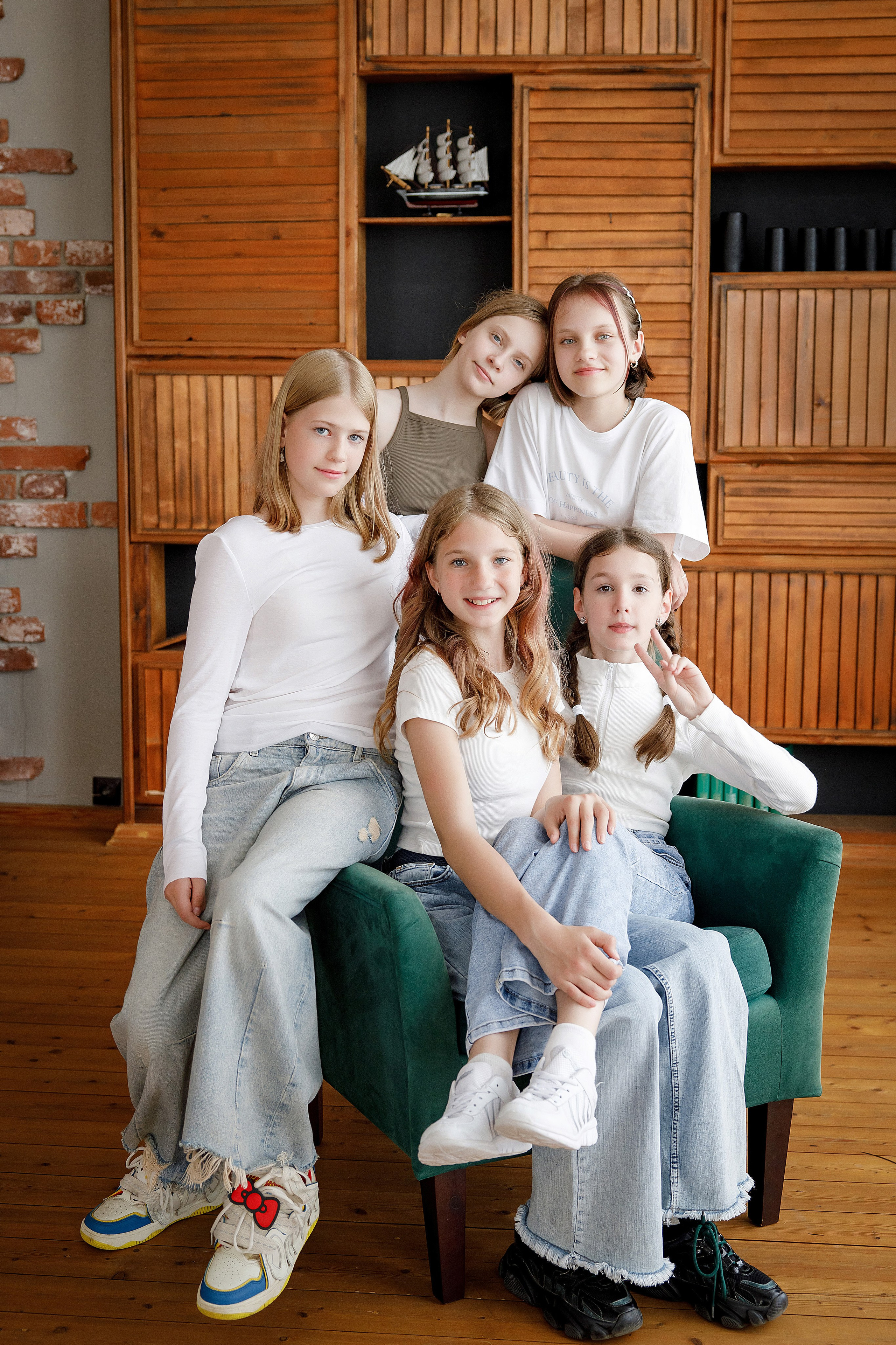 5А студийная фотосессия. Photoalbum-vl.ru