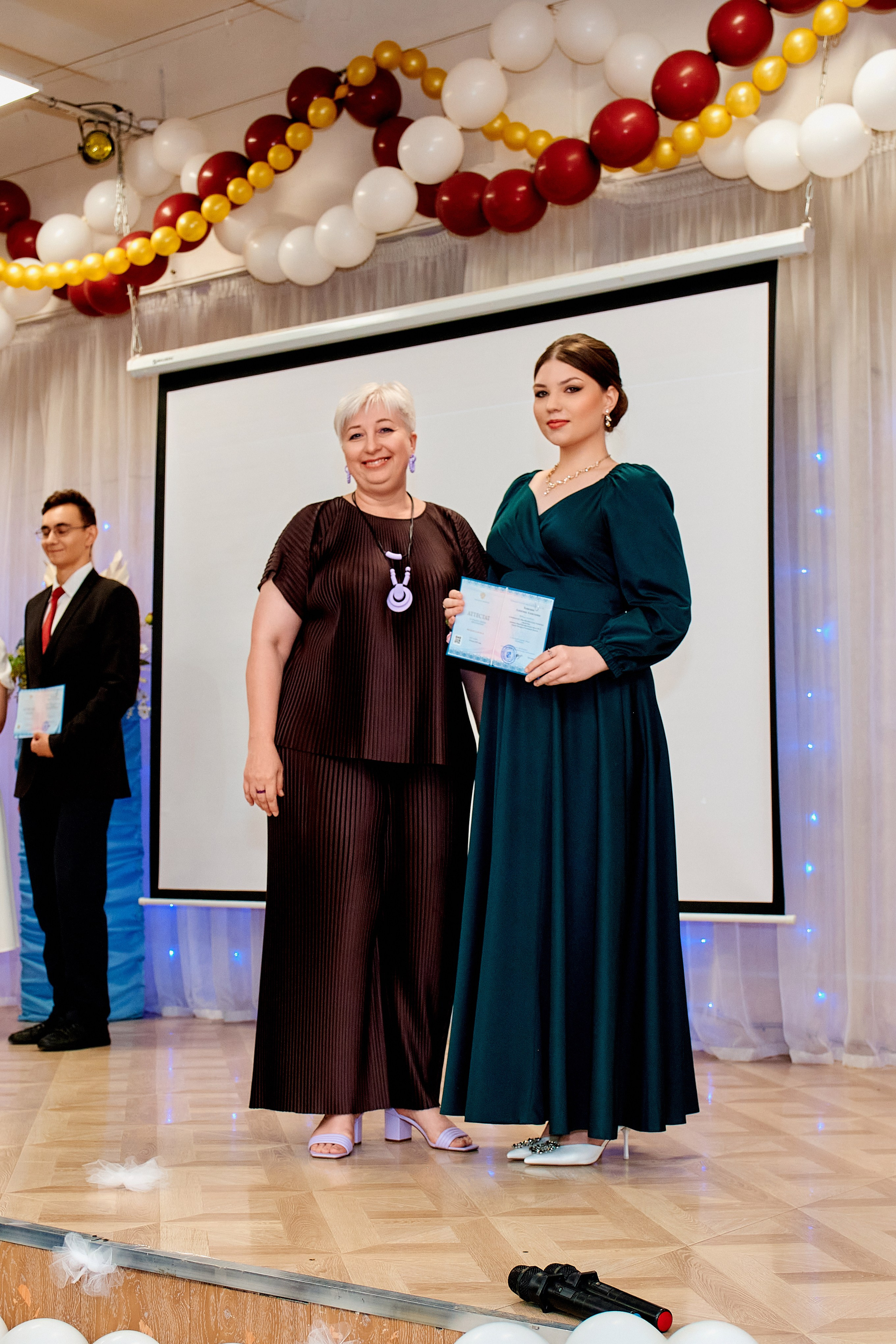 Выпускной 11Б. Школа 35. Фотограф Таганрог Анна Трайжон