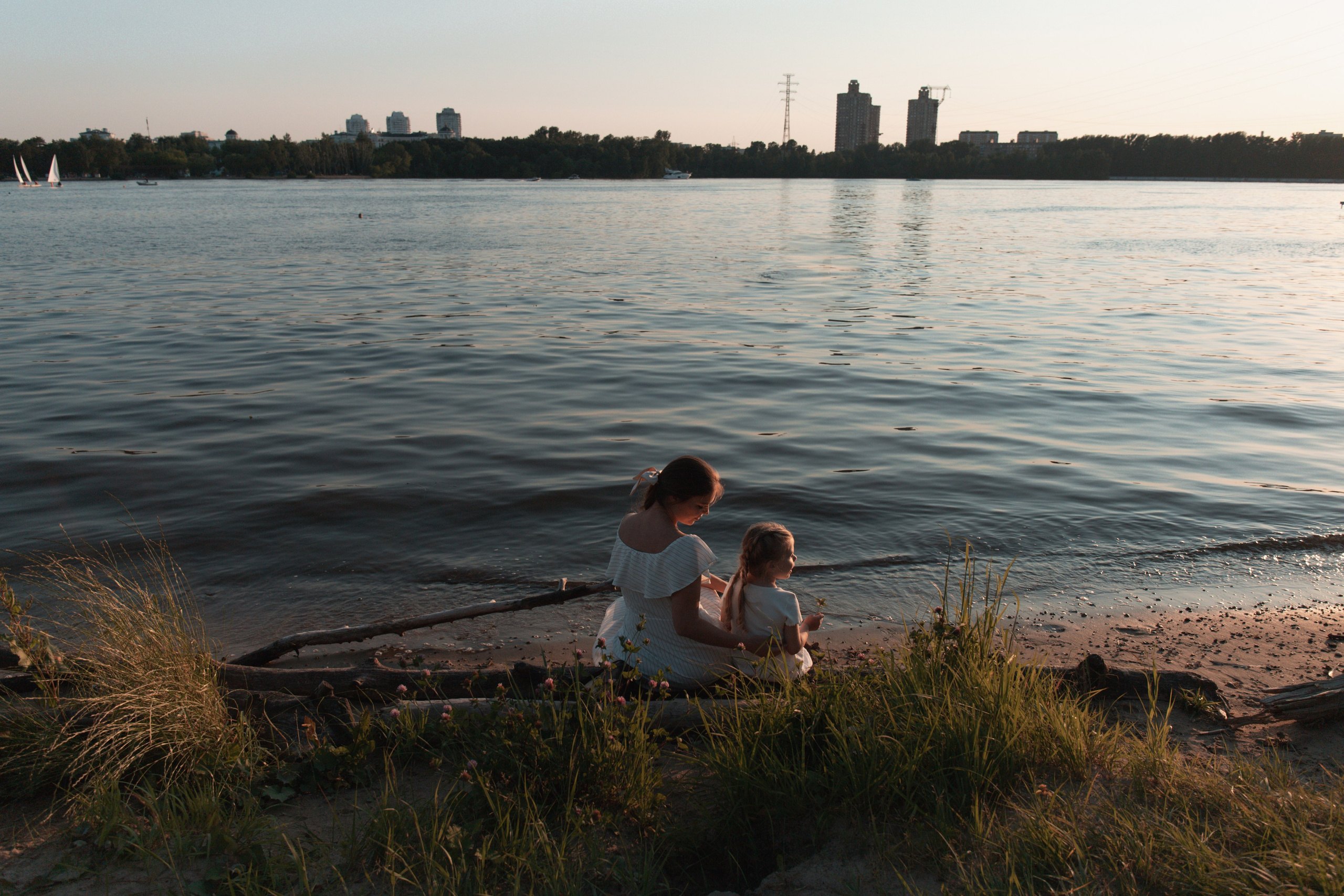 Оля и Соня. Главная