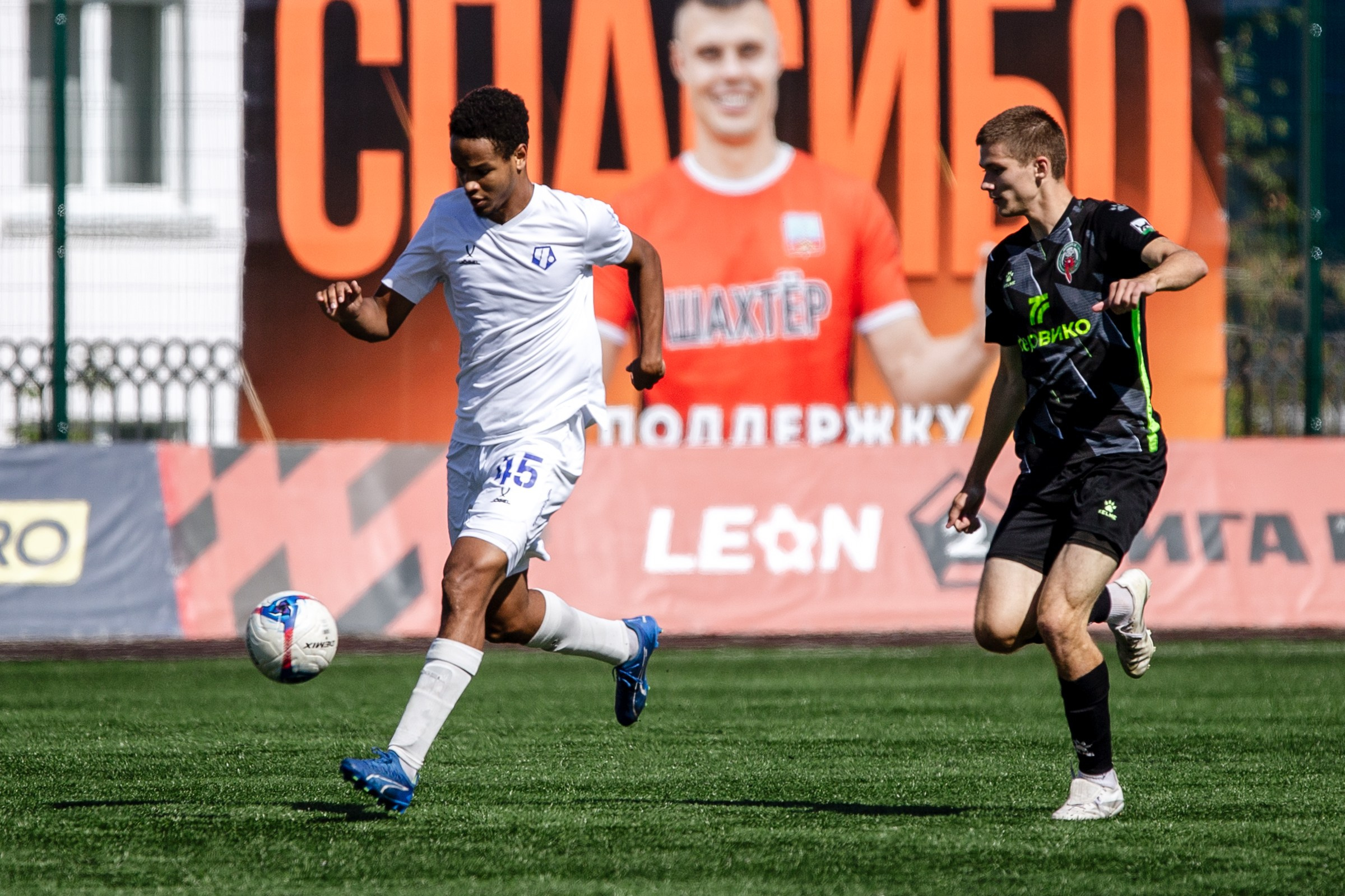 Первенство России по футболу LEON-Вторая лига Б | ФК Иркутск — Чертаново (Москва) | 24.08.25. Фотограф в Иркутске Евгения Айвазова