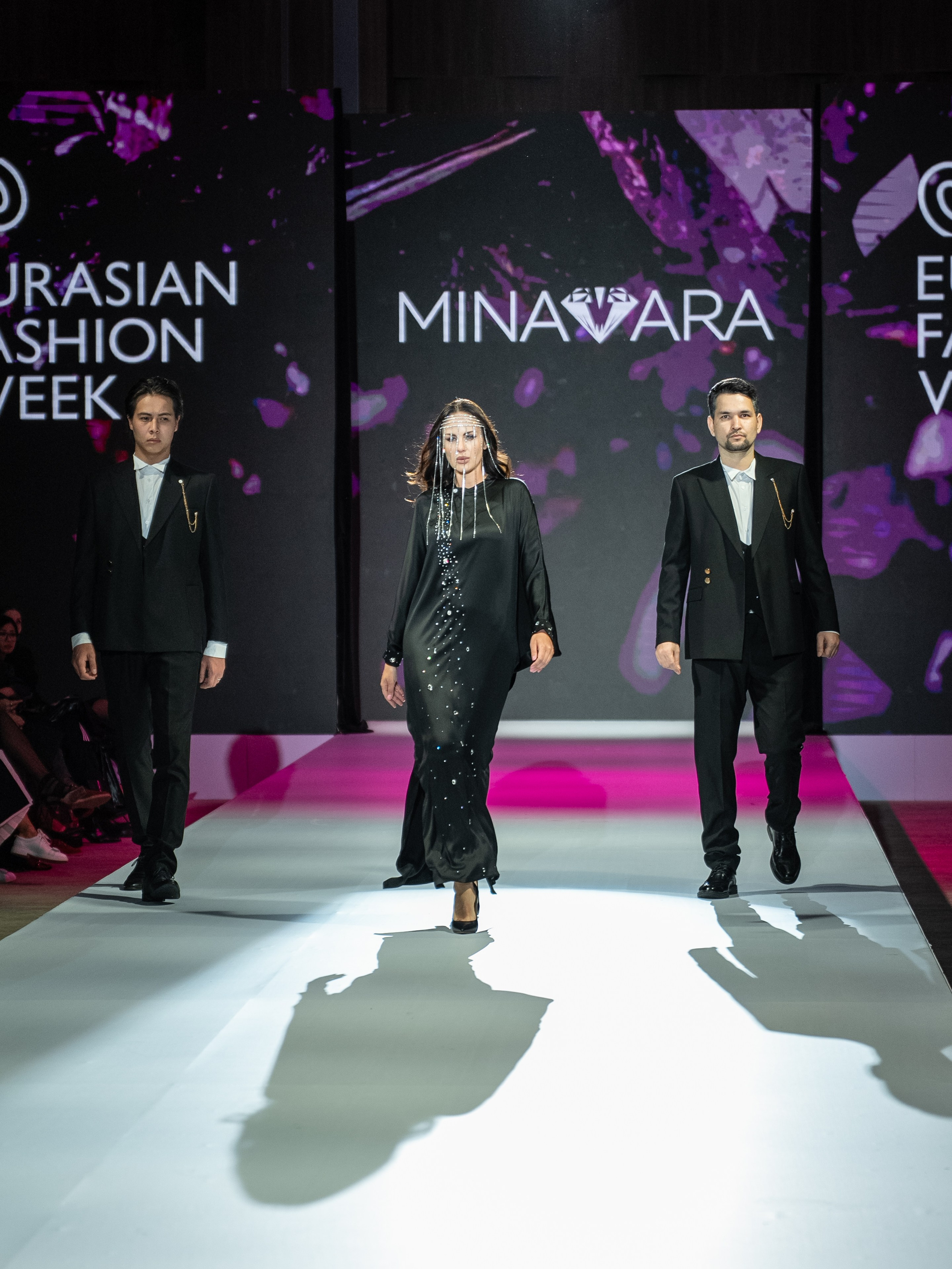 Eurasia Fashion Week Minavara. Сайт Алматинского НЮ АРТ, будуар и фэшн фотографа Дениса Карпенко