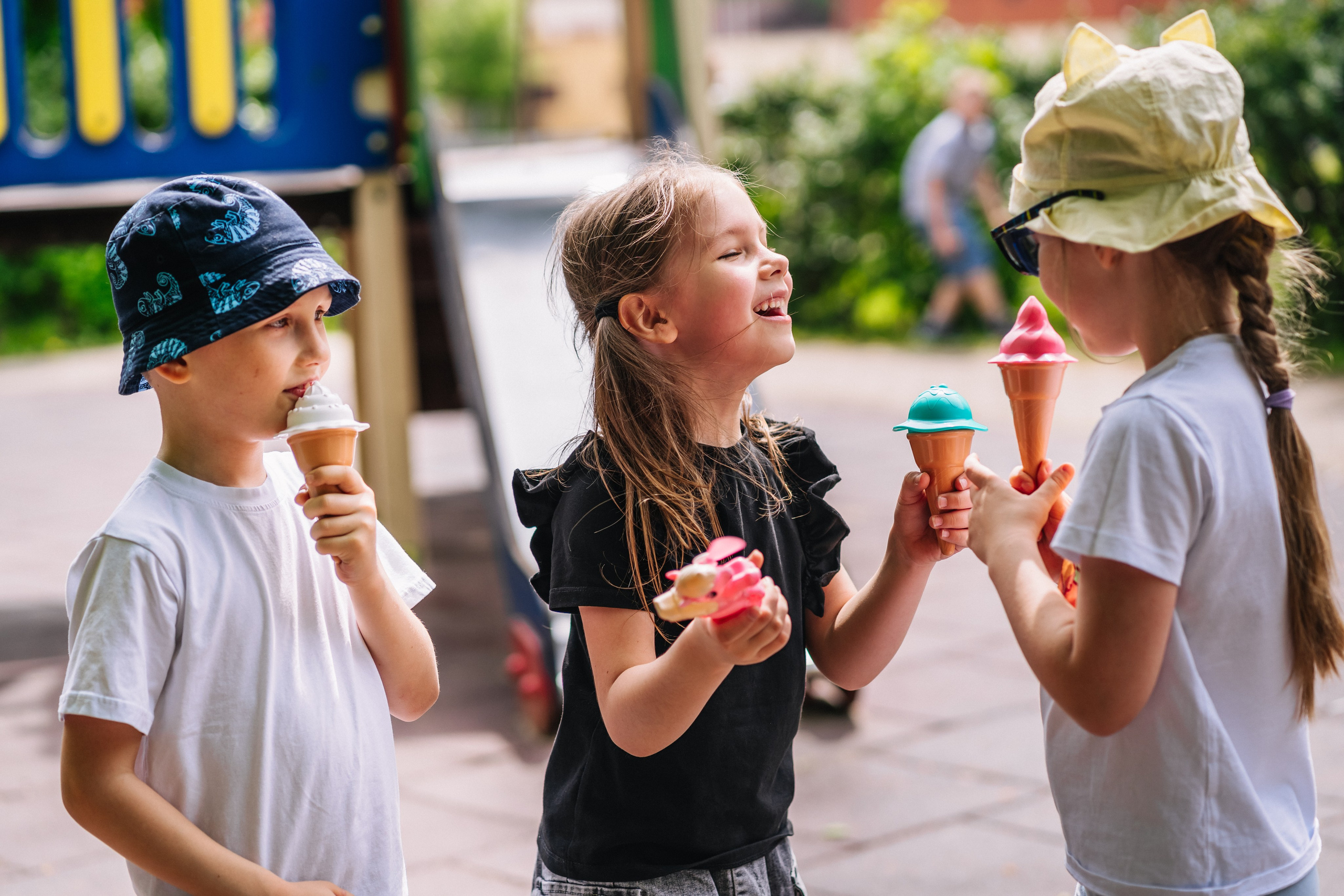 Сад4. Школьные альбомы и альбомы для детского сада. Юлия Осипова. Москва