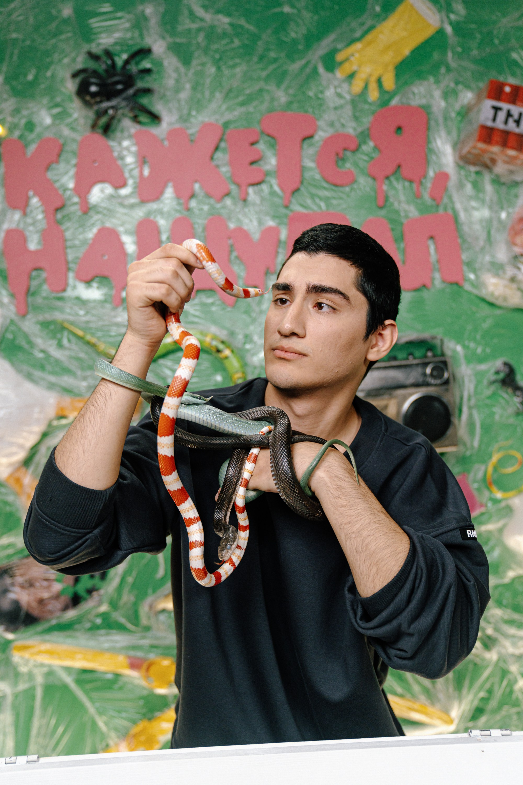 Бэкстейдж шоу Клик Клак «Кажется нащупал». Костя Жуков — фотограф в Москве