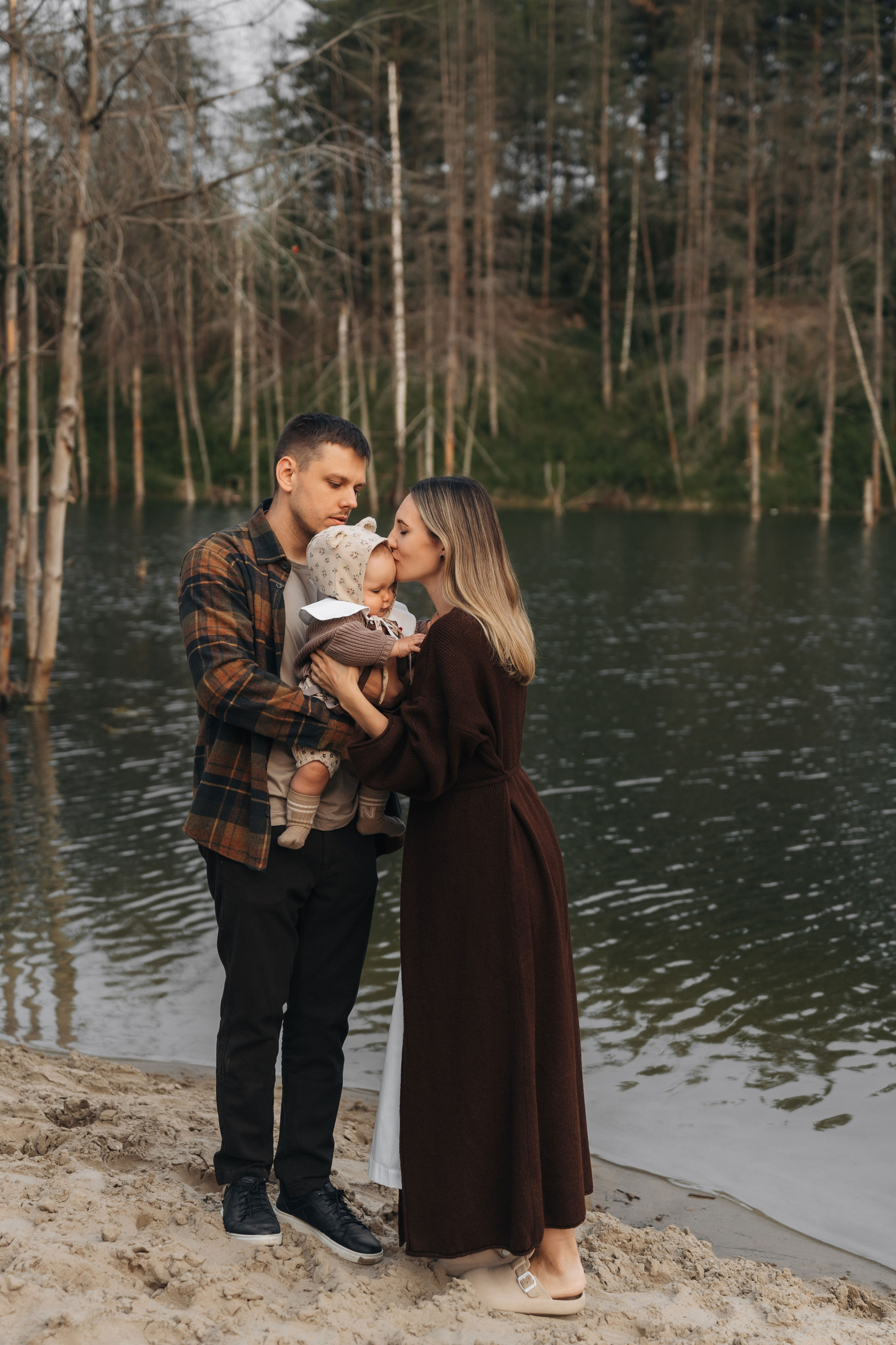 На озере. Ваш фотограф Вика Артемова