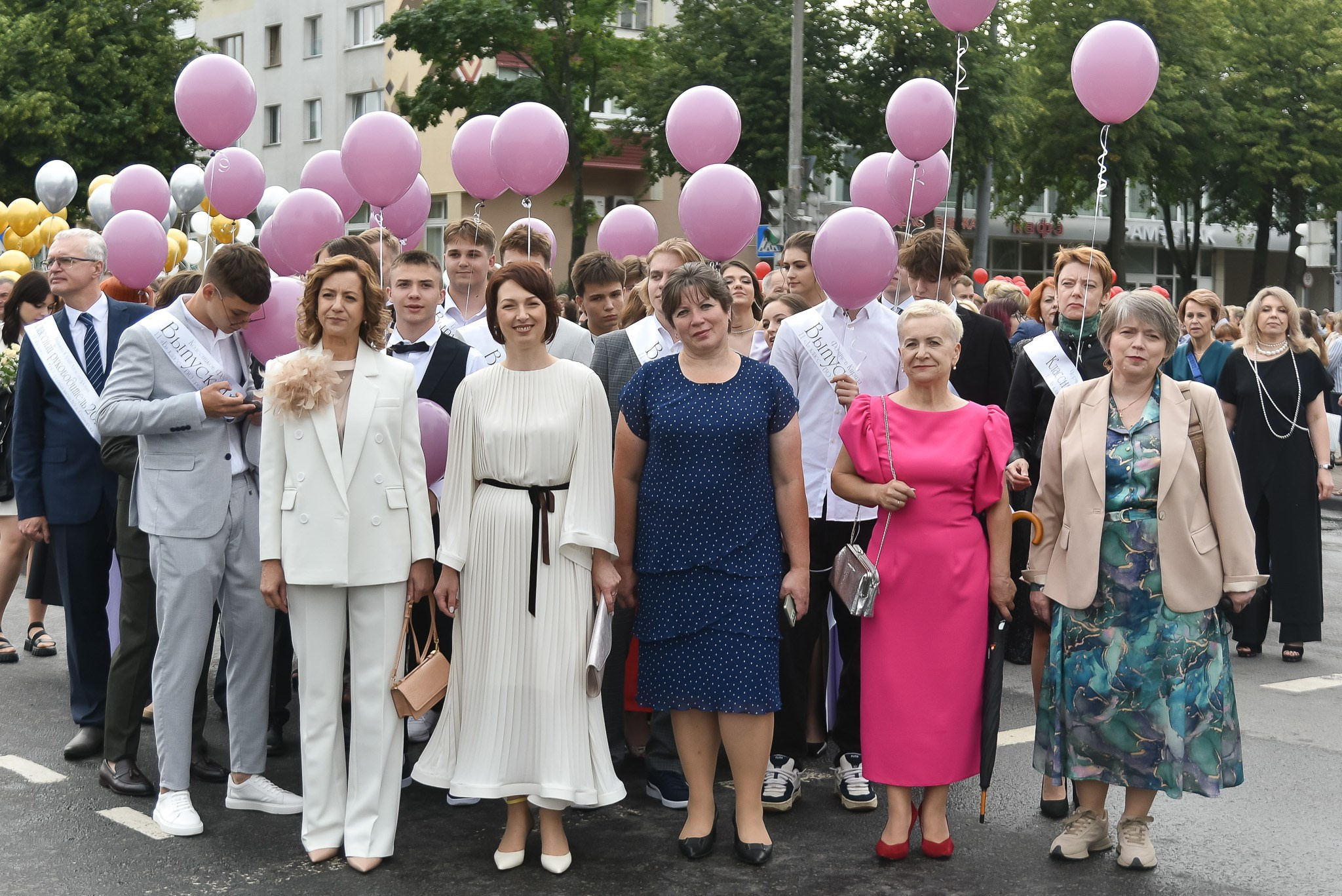 Выпускной 11 кл (до банкета). Фотограф Олег Юршевич Солигорск Минск