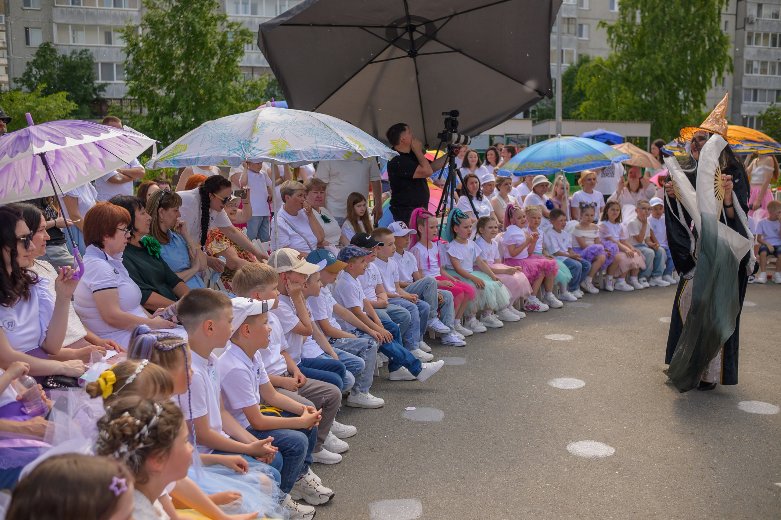 Репортаж выпускного группа «Фантазёры» 3 садик. Фотограф новорожденных, семейный детский в Тюмени Татьяна Морозова