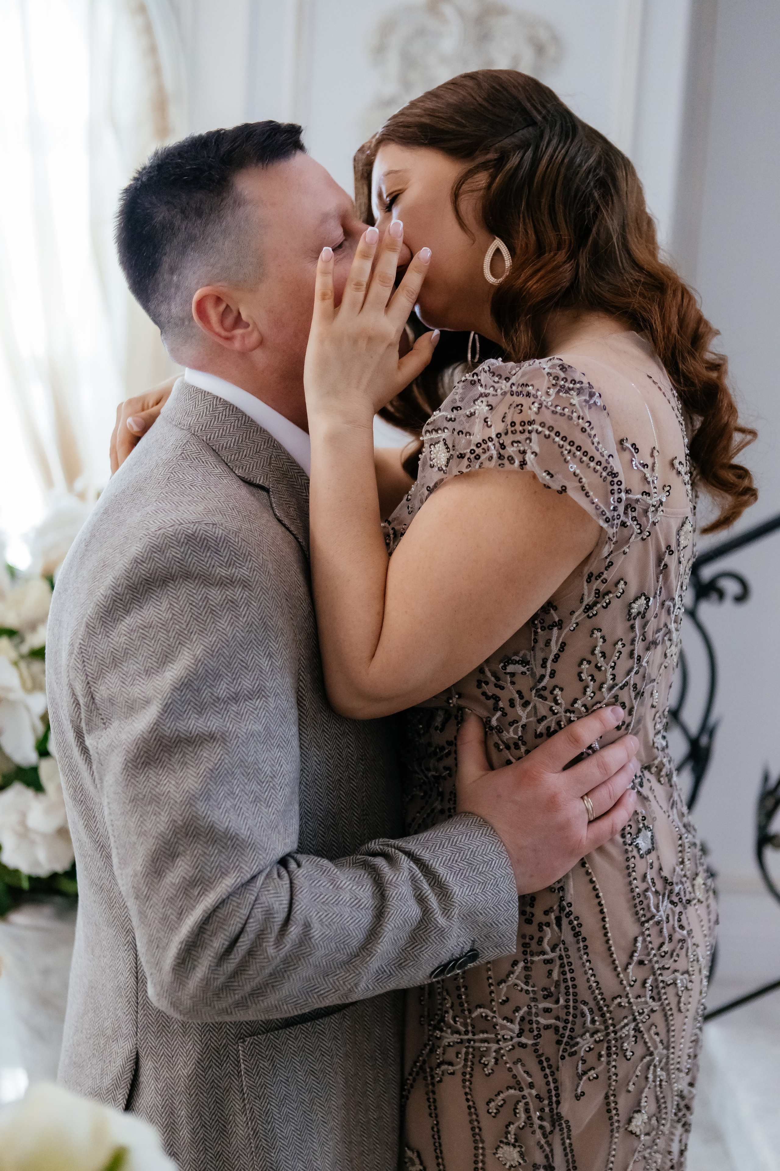 Свадебная фотосессия в дворце бракосочетания № 1. Свадебный фотограф в Москве