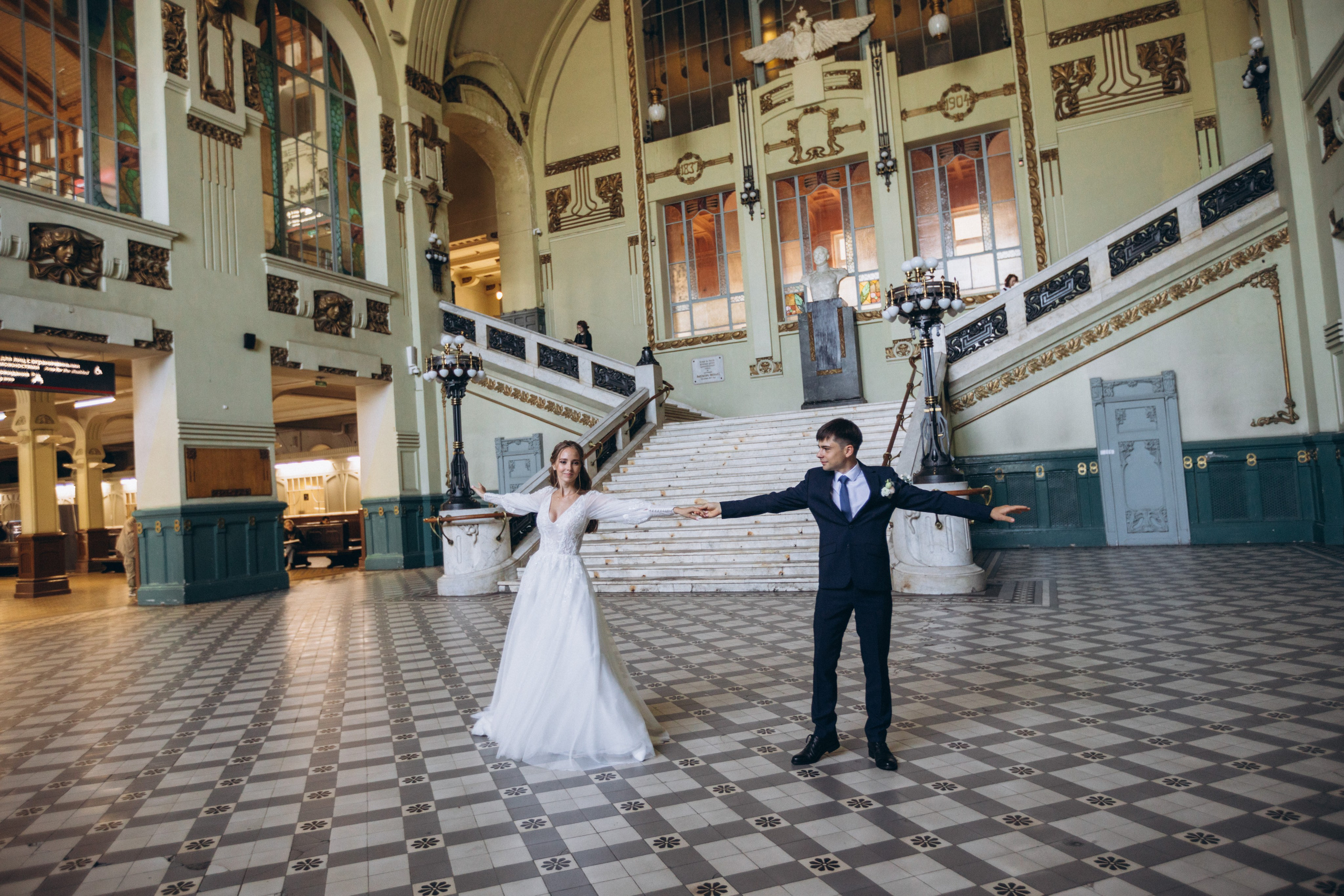 Витебский Вокзал. Свадебный и семейный фотограф в Санкт-Петербурге Яцына Юрий. Видеоопер