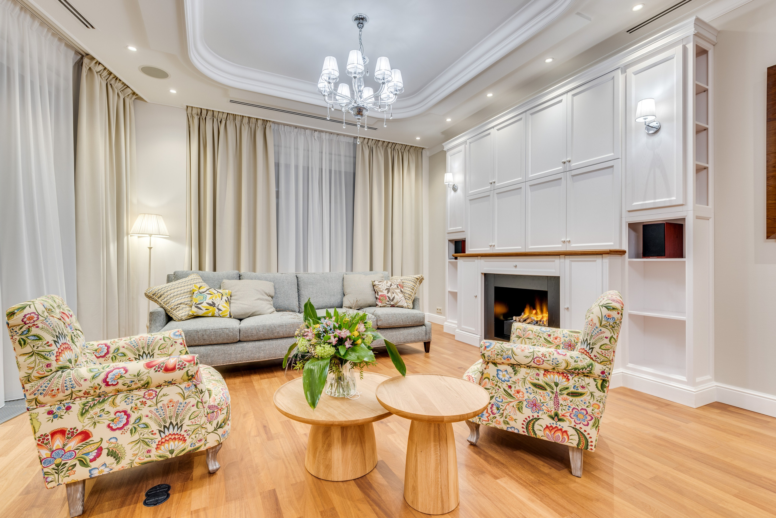 Проспект Мира. Никита Хохловский фото и видео продакшн