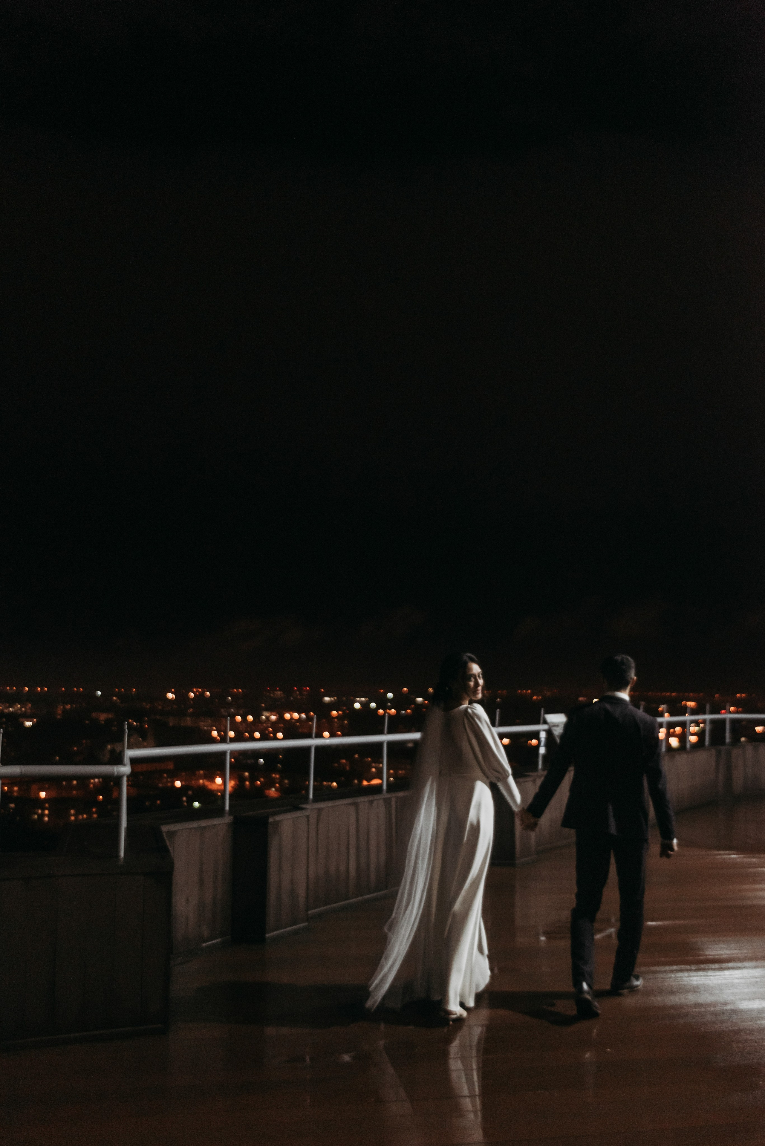 Свадебная фотосессия в Твери в красивой локации в замке в Московской области. Свадебный фотограф в Твери, Москве и Санкт-Петербурге Денисова Екатерина