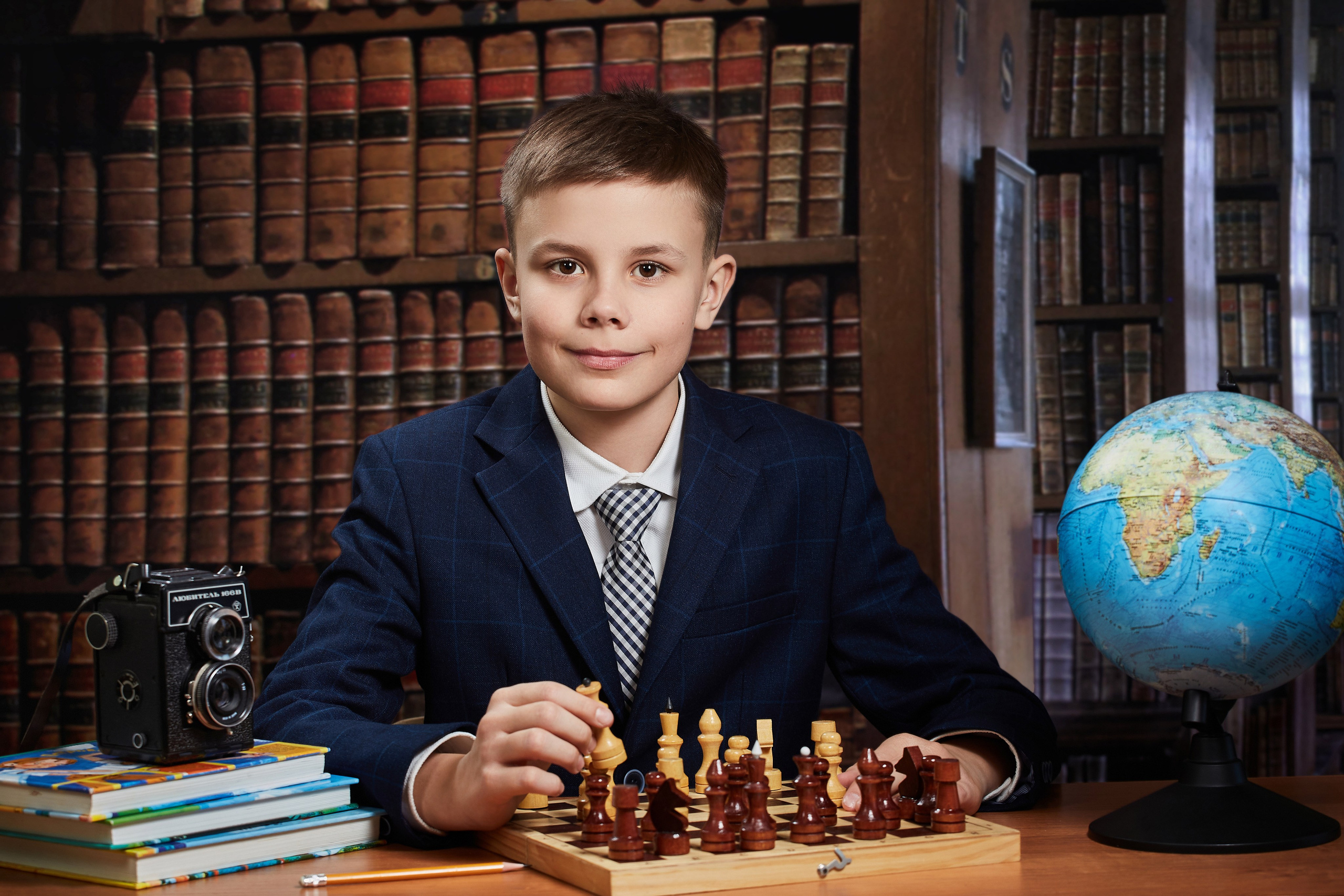 Студия Школьной Фотографии — стильные и современные выпускные альбомы