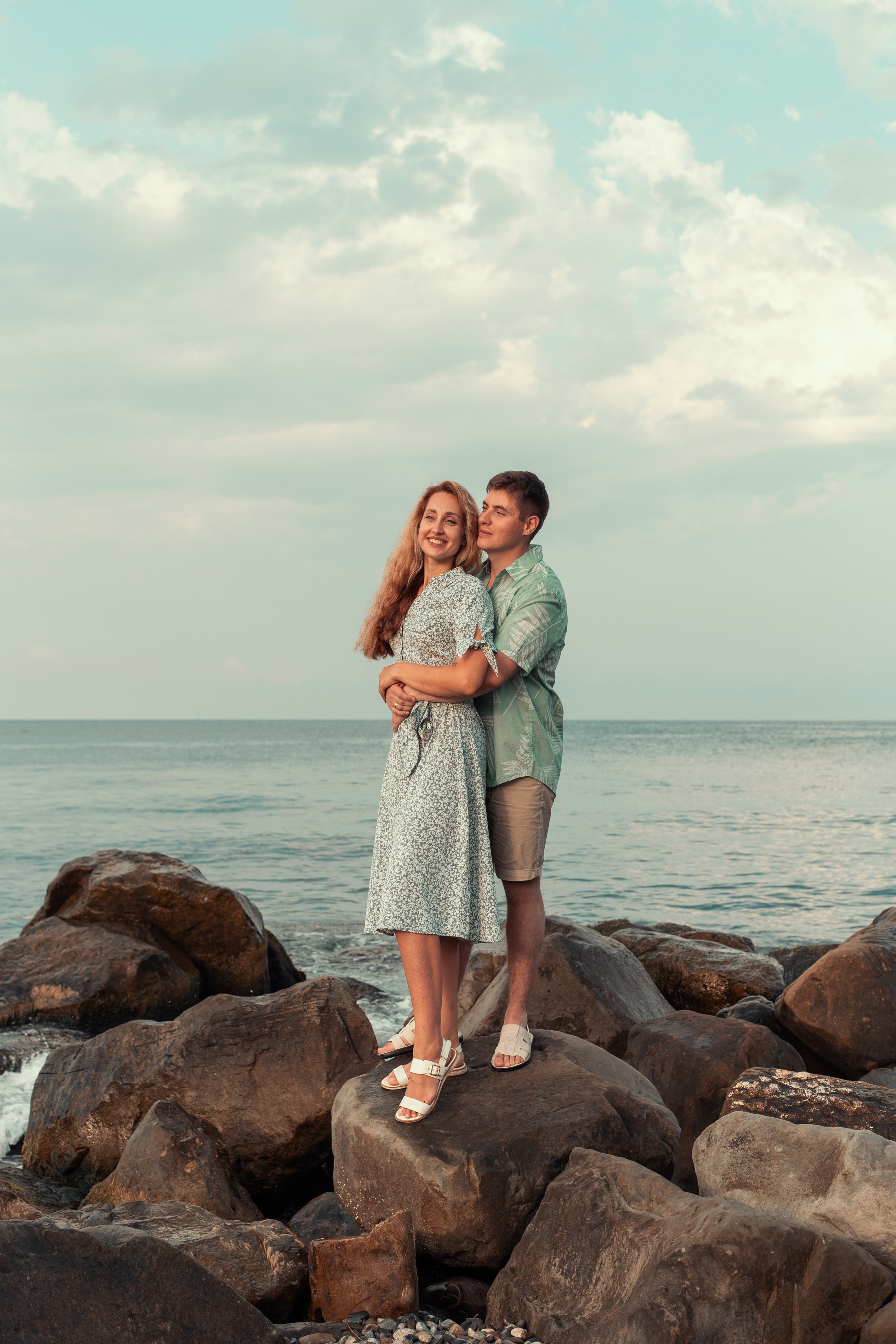 Нежные кадры на рассвете у моря в Лоо. Семейный фотограф в Сочи, Лоо, Дагомысе, Вардане Кучумова Олеся