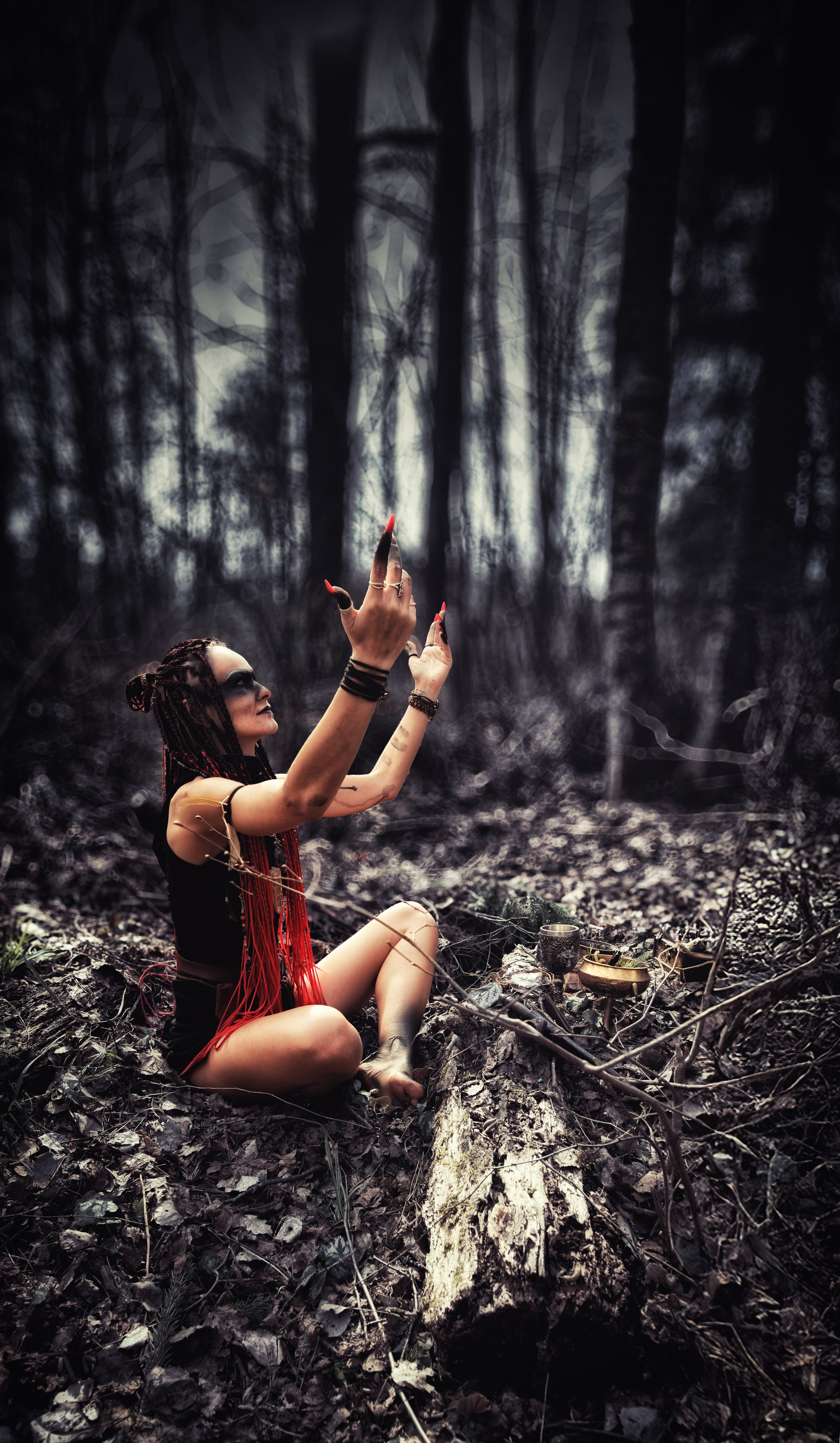 Ведьмина роща — это ТФП фотопроект с непрофессиональной, но очень красивой моделью, Мариной. Фотограф портретист в Троицке и Москве Иван Парусиди