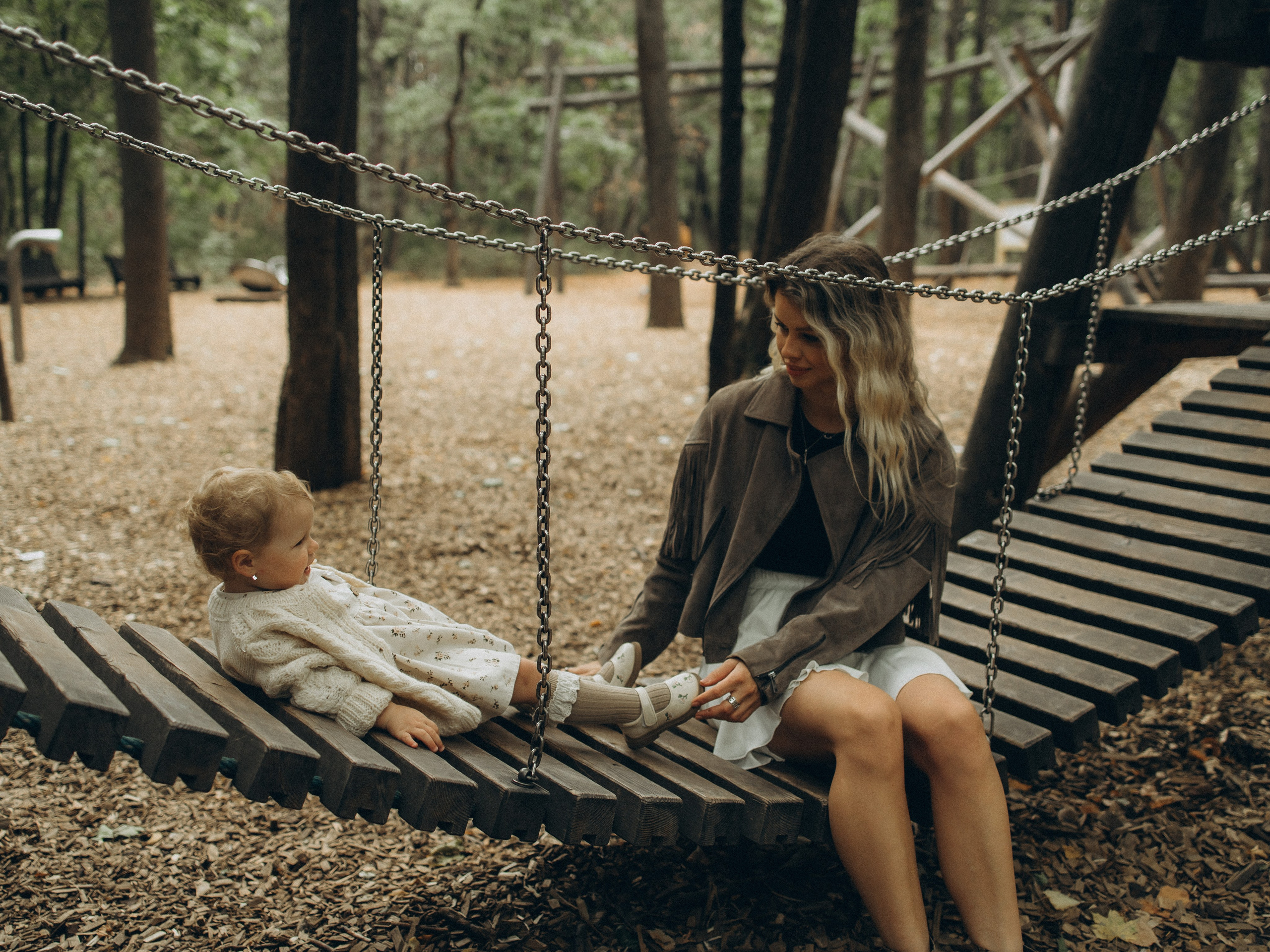Осенняя история. Вика и Стеша. Фотограф Дарья Соколовская