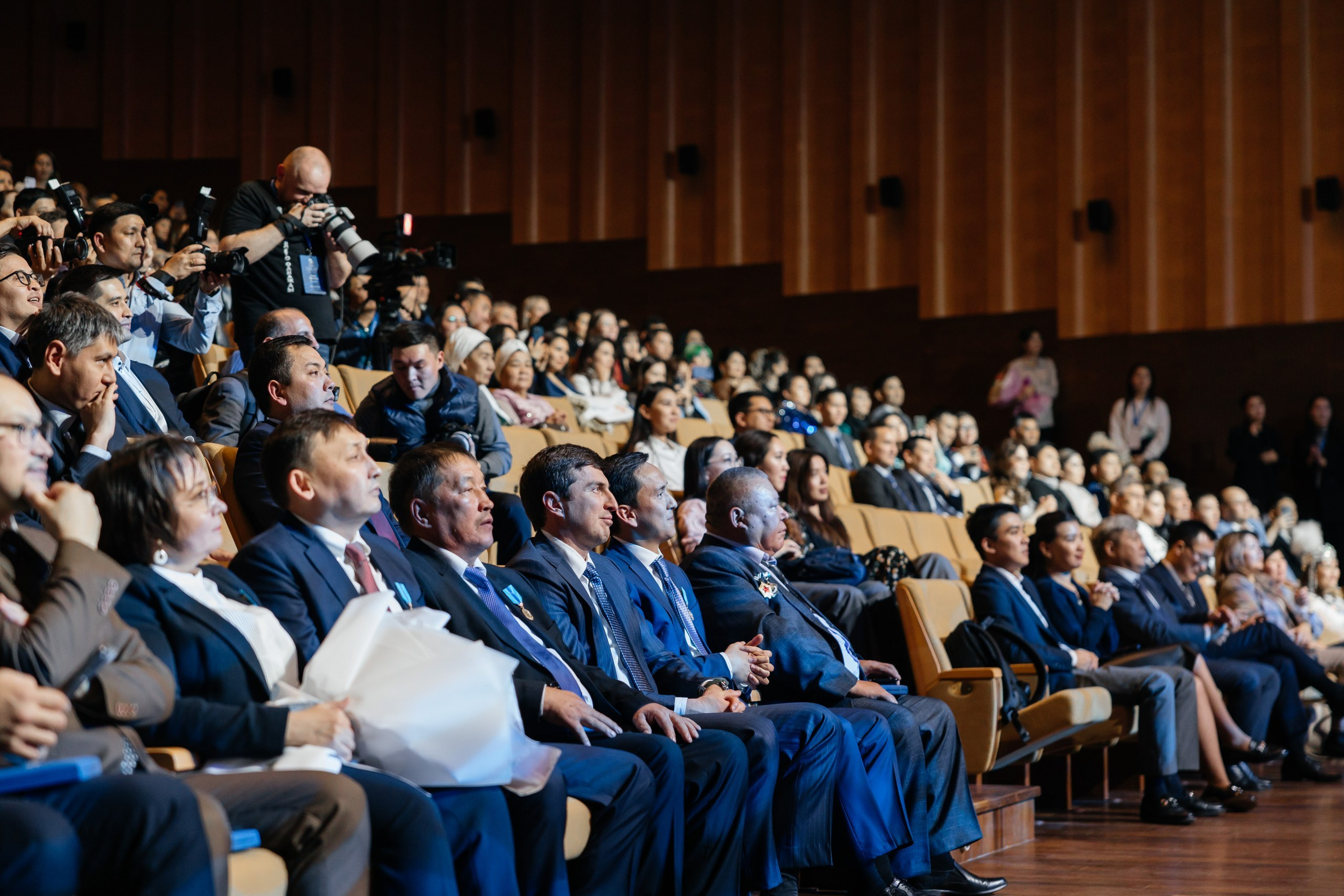 Проект 3. 15 летие Самрук Казына. Дата: октябрь 2023. Профессиональный фотограф в городе Астана/Алматы Даурен Сембаев
