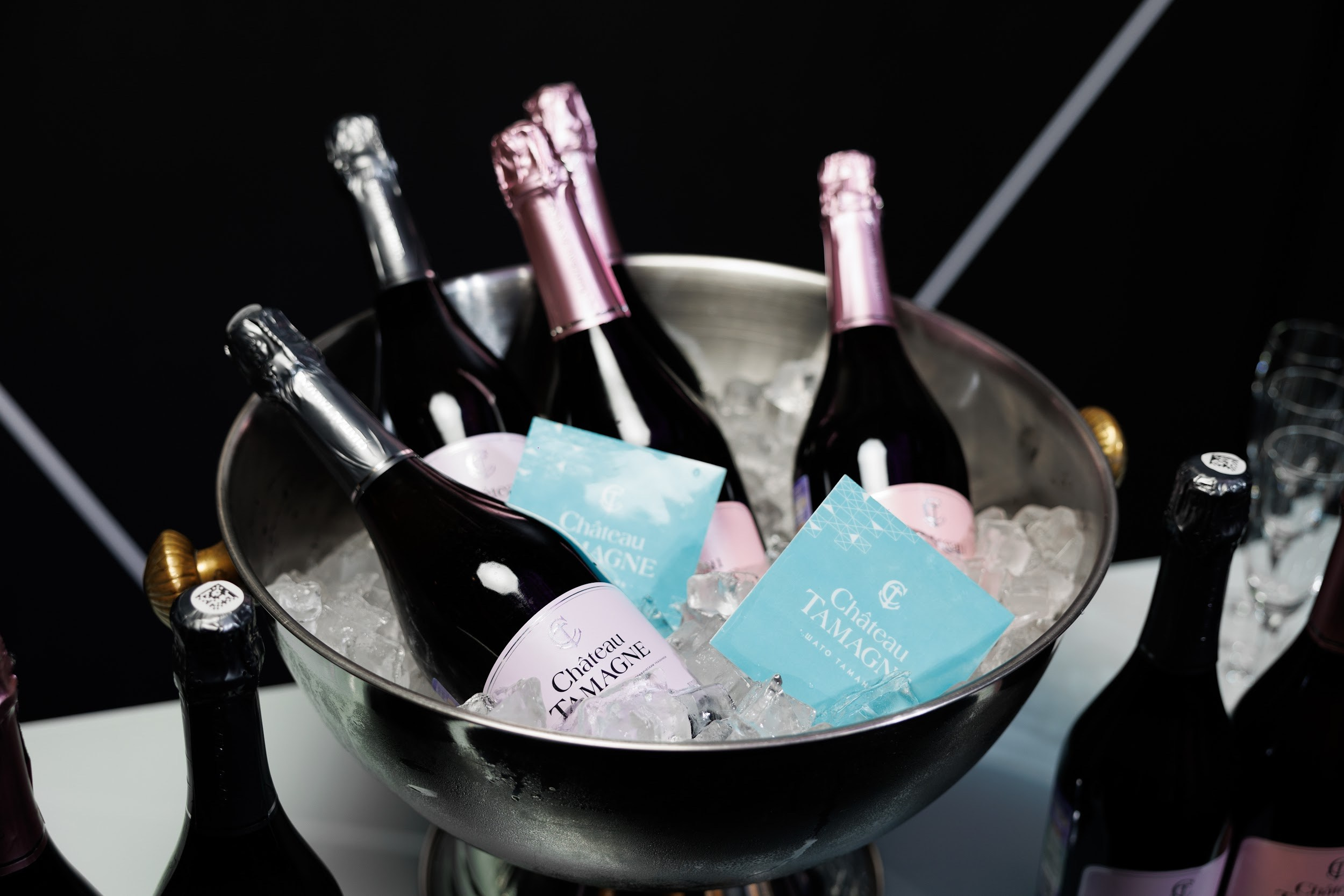 Sokol Fashion Week 2023. Kirillova Studio — мастерская декора и событий Юли Кирилловой