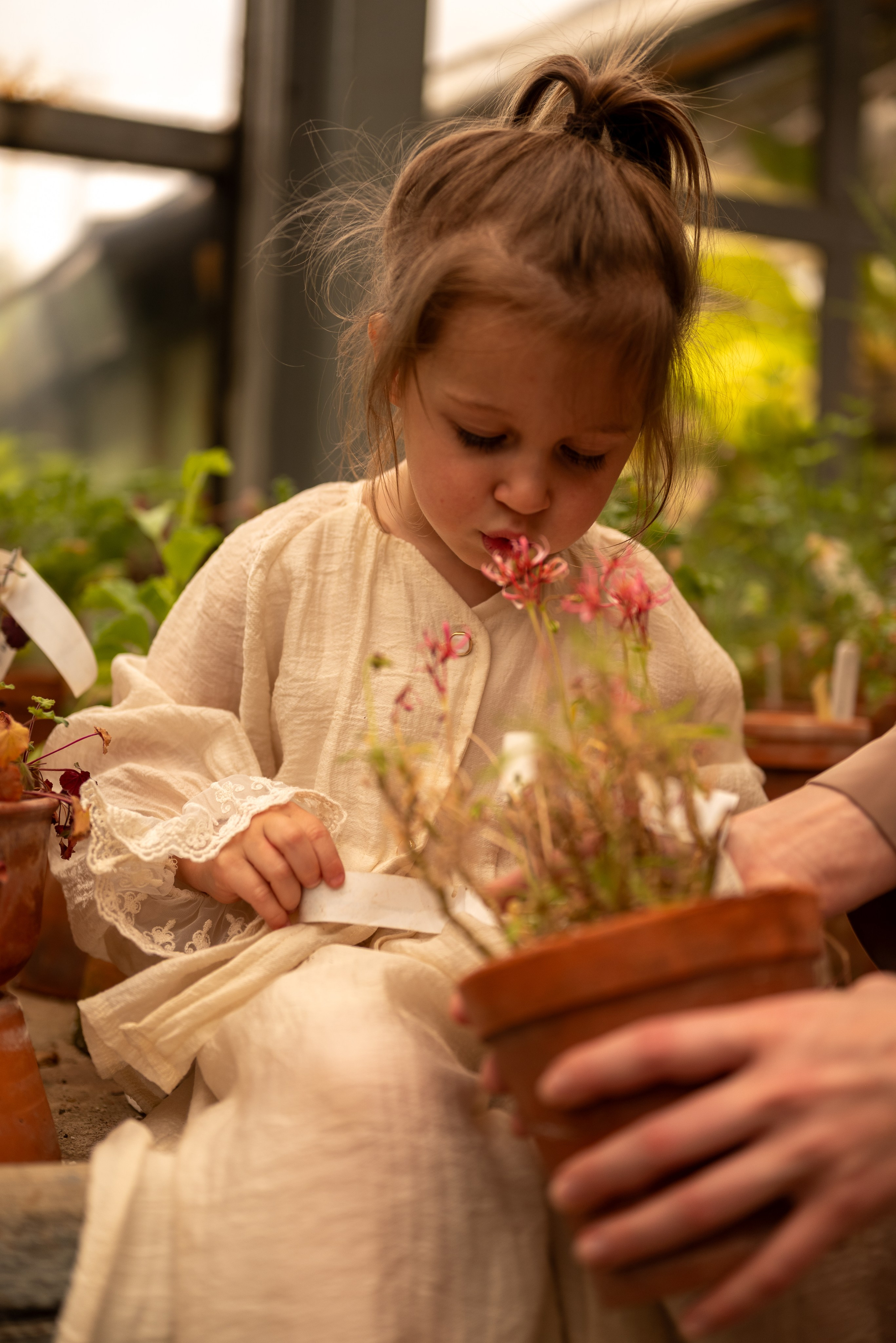Маргарита и Кира. Ботанический сад. Семейный фотограф в Москве Дарья Пузикова