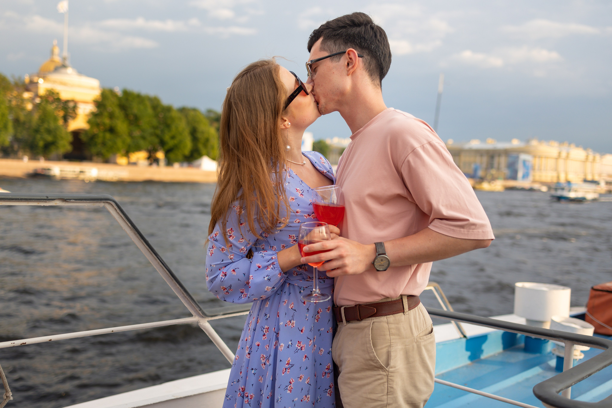 Gravity Project круизы. Репортажный и портретный фотограф в Санктпетербурге. Видиосъемка мероприятий в Санкт-Петербурге