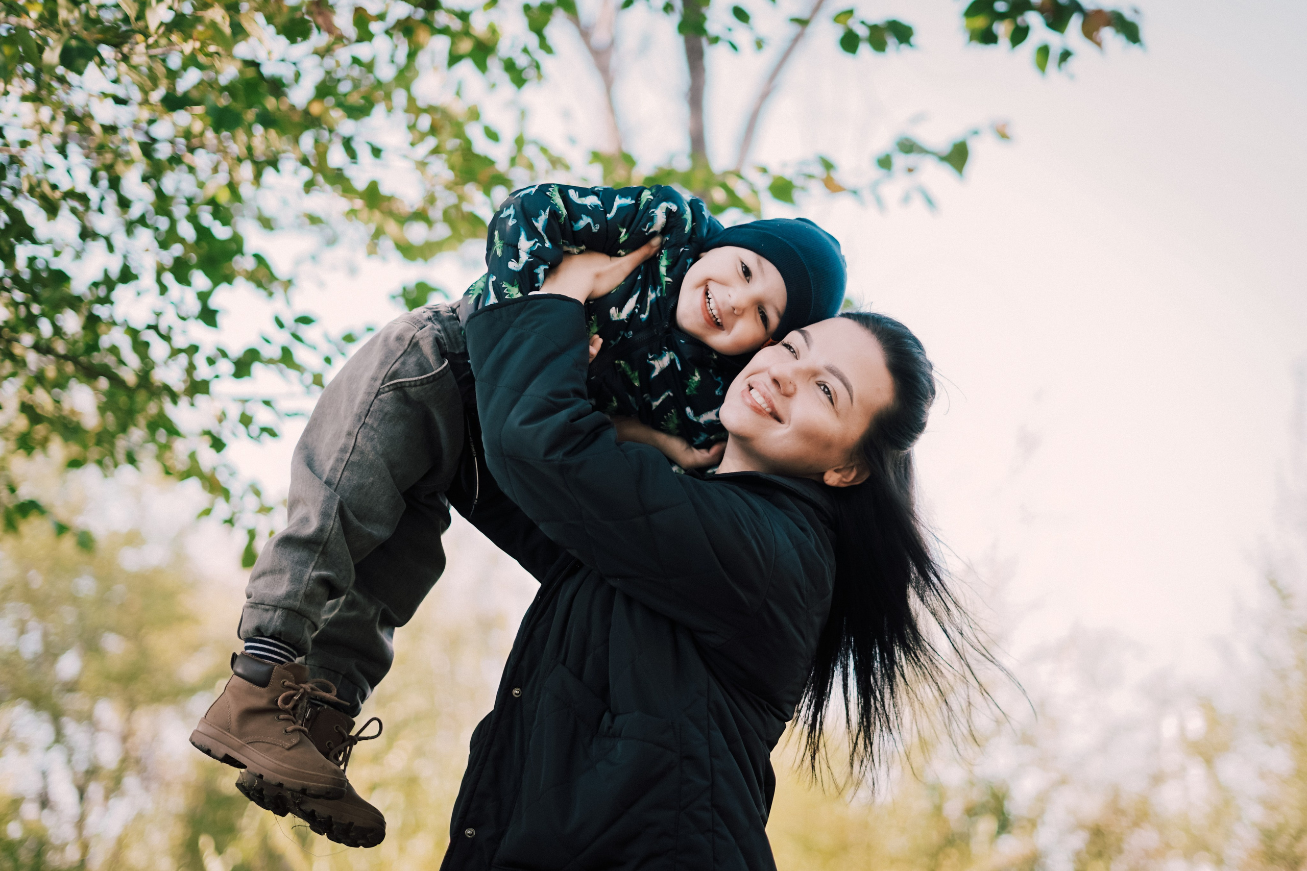 Мама и сыновья. Портретный и семейный фотограф в Мариуполе, РФ. Даша Жогло