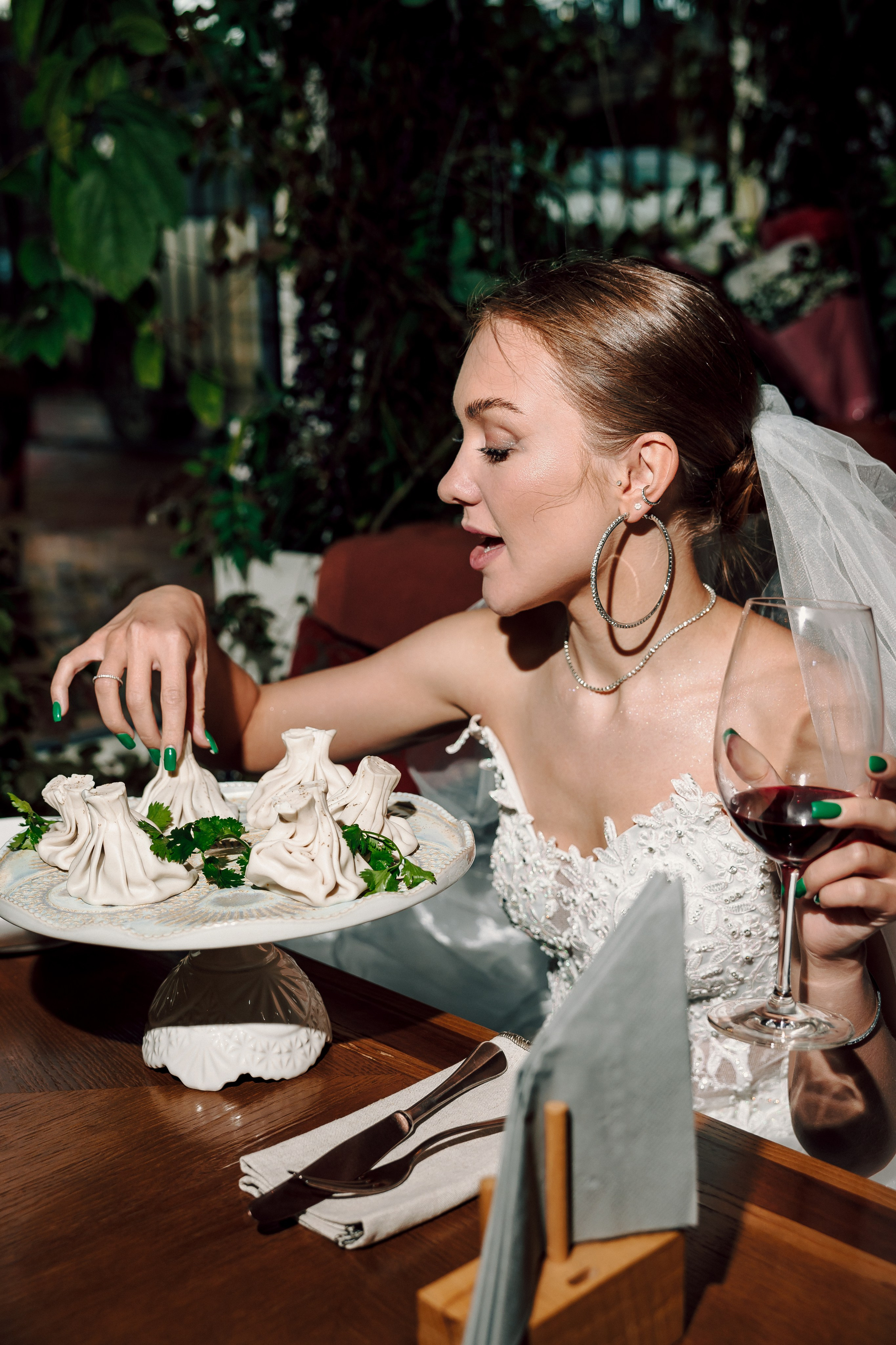 Проект — Девочки хотят хинкали. Лёшка Варзегов — фотограф