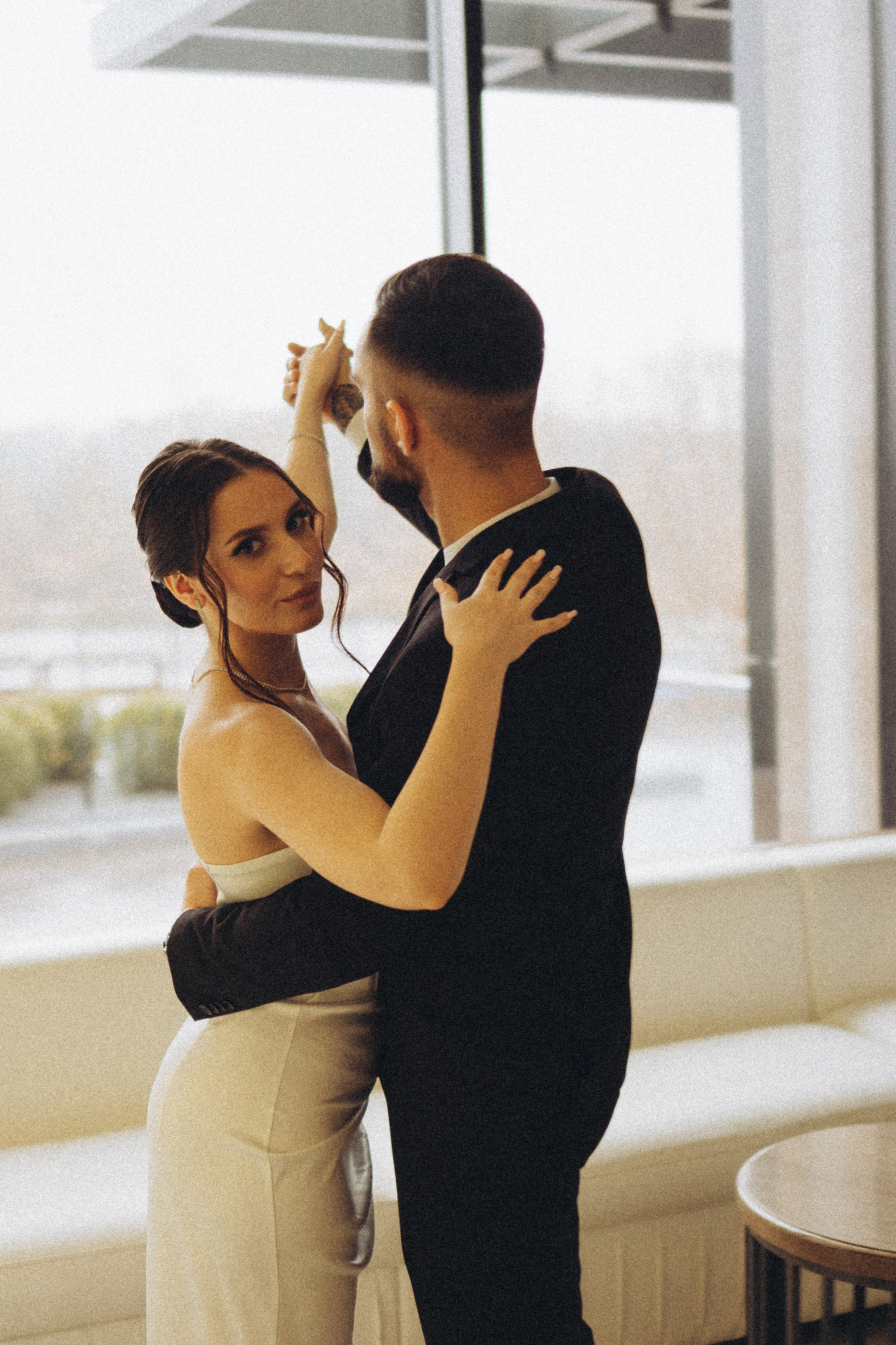 СВАДЕБНАЯ СЬЕМКА СБОРОВ ЖЕНИХА И НЕВЕСТЫ В ОТЕЛЕ И ТАКЖЕ ФОТОСЕССИИЯ В ОТЕЛЕЕ МЕГАПОЛИС БРЯНСК. Профессиональный фотограф, Санкт-Петербург — Виктория Богомолова