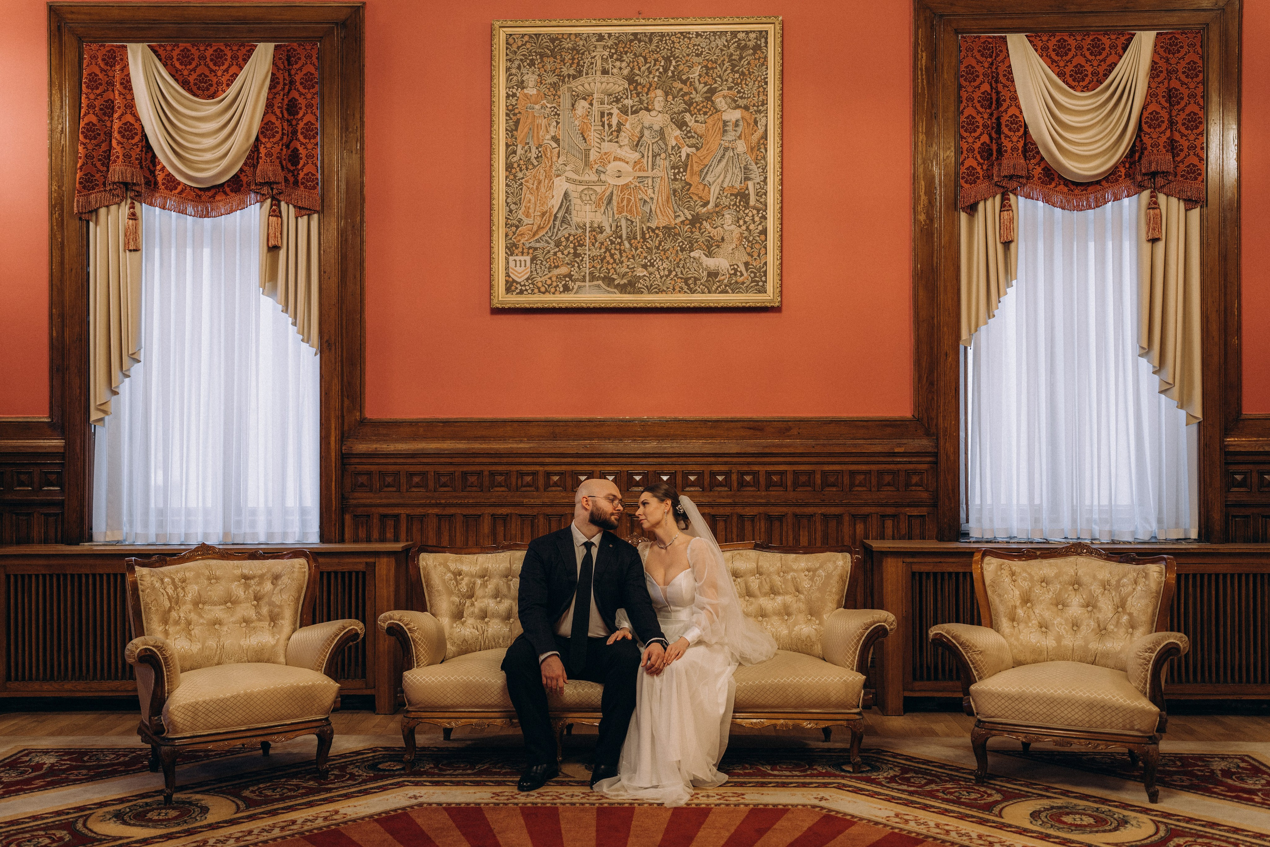 СВАДЕБНАЯ СЬЕМКА ВО ВТОРОМ ДВОРЦЕ (ДЕКАБРЬ) ТАКЖЕ СЬЕМКА В СТУДИИ НА ЧЕРНЫШЕВСКОЙ. Профессиональный фотограф, Санкт-Петербург — Виктория Богомолова