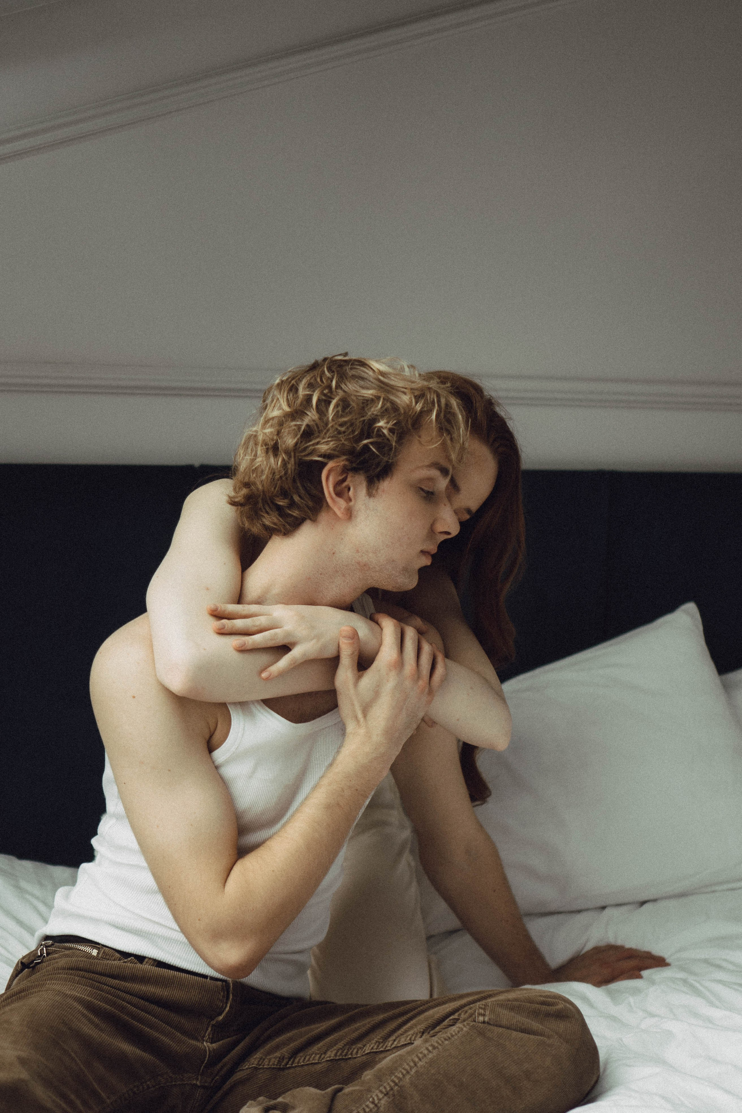 СВАДЕБНАЯ СЬЕМКА В ОТЕЛЕ. СБОРЫ ЖЕНИХА И НЕВЕСТЫ И ТАКЖЕ ТОР И ПОДГОТОВКА К ПРОГУЛКЕ. Профессиональный фотограф, Санкт-Петербург — Виктория Богомолова