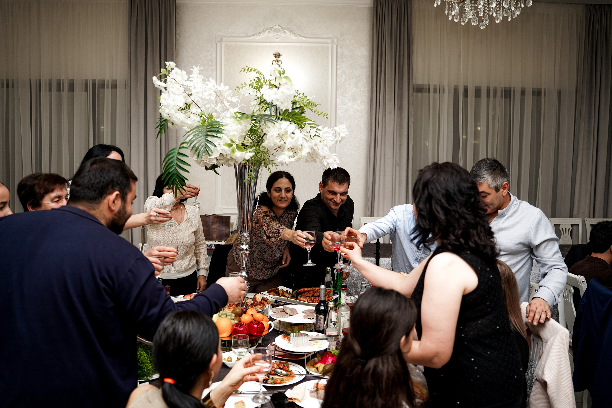 Сватовство. Свадебный фотограф в Ростове-на-Дону. Таинство Крещения и Венчания, семейные фотосессии. Алёна Чёботова